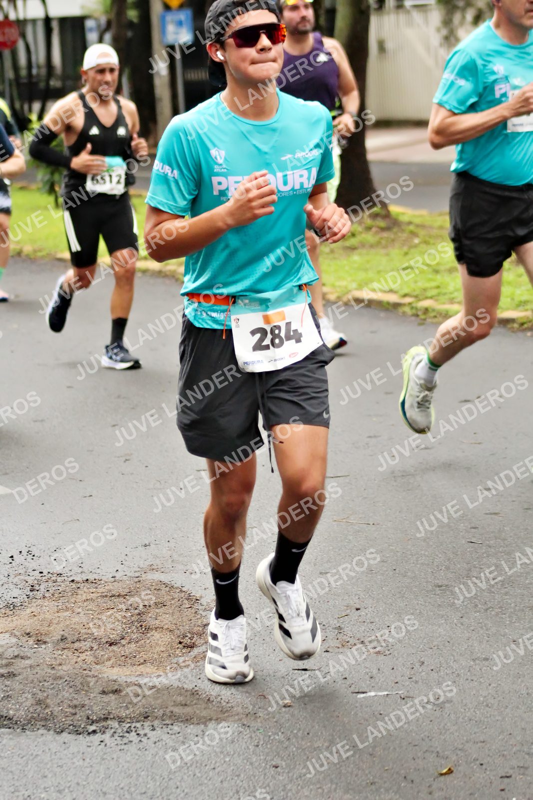 Foto del MEDIO MARATÓN ATLAS en Av. Patria, frente al Parque El Polvorín, Zapopan a las 08:20 · dorsal 284, 6512