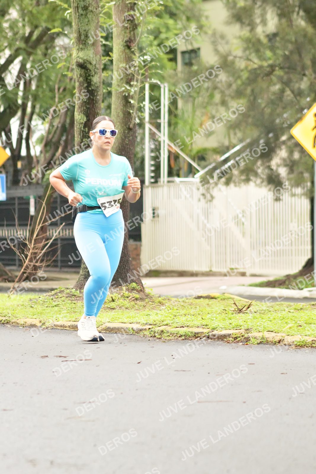 Foto del MEDIO MARATÓN ATLAS en Av. Patria, frente al Parque El Polvorín, Zapopan a las 08:47 · dorsal 5375