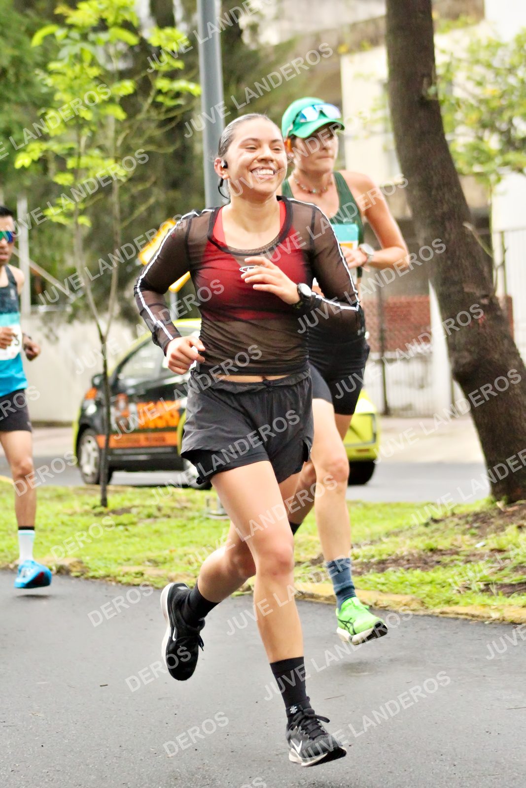 Foto del MEDIO MARATÓN ATLAS en Av. Patria, frente al Parque El Polvorín, Zapopan a las 08:11