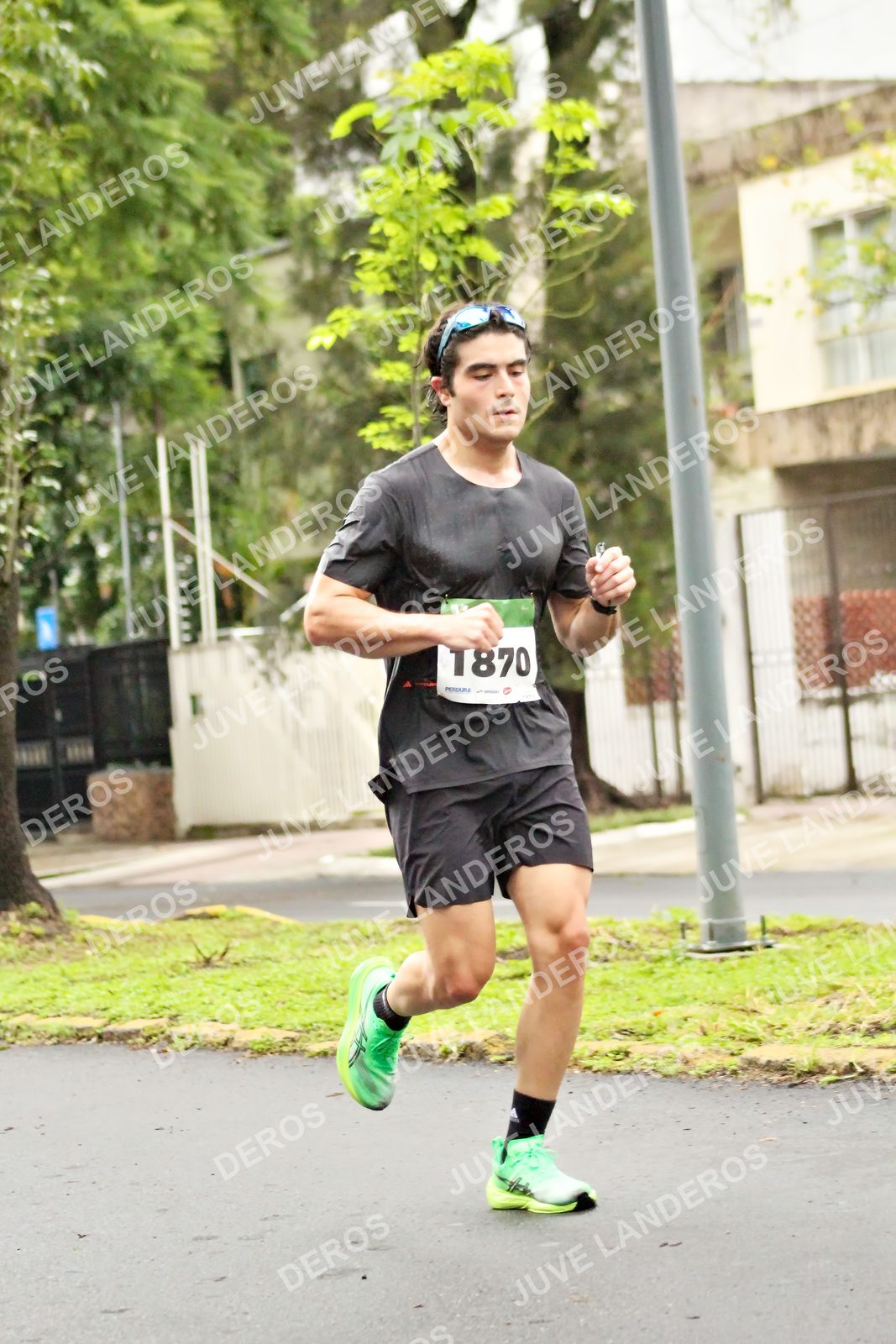 Foto del MEDIO MARATÓN ATLAS en Av. Patria, frente al Parque El Polvorín, Zapopan a las 08:15 · dorsal 1870