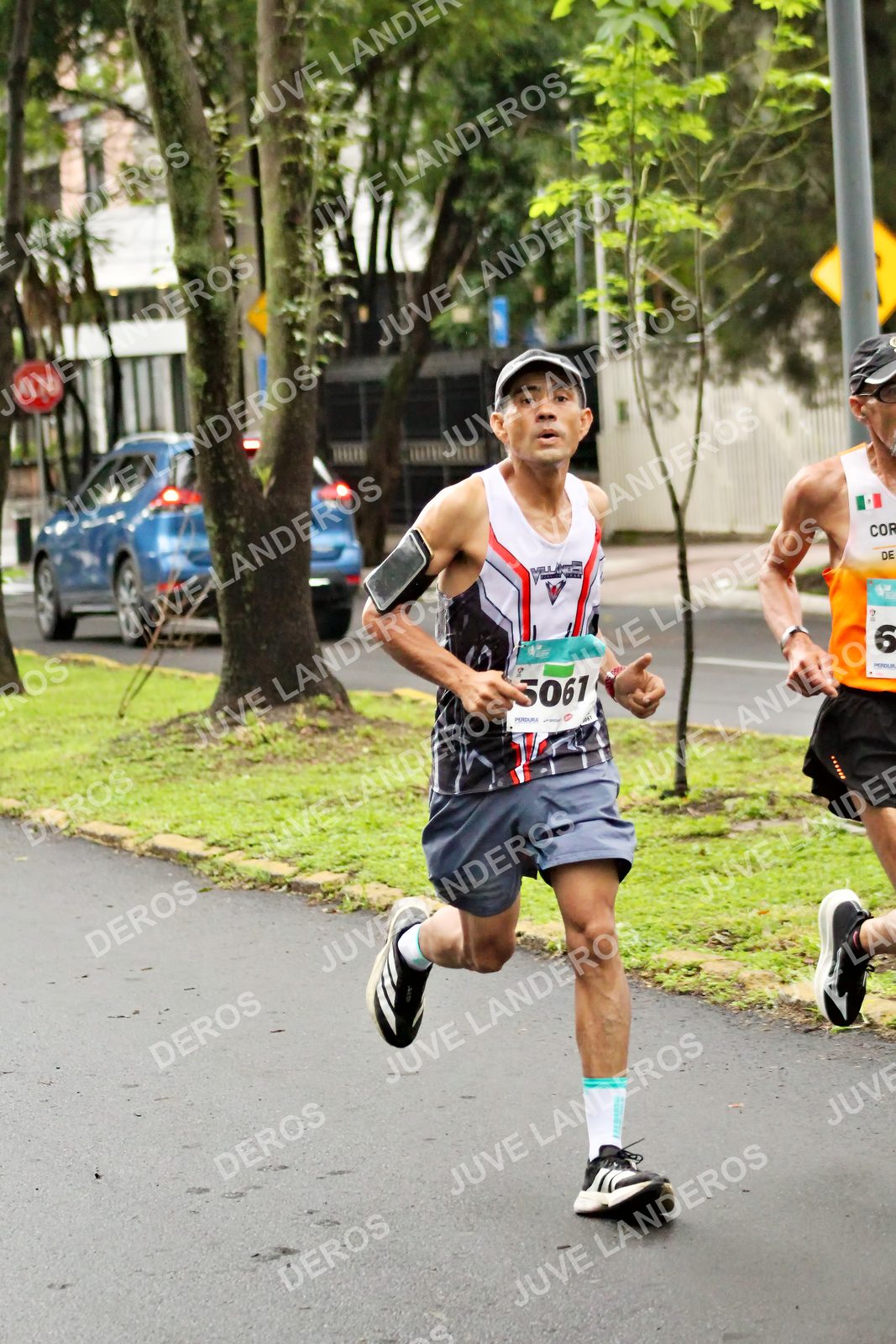 Foto del MEDIO MARATÓN ATLAS en Av. Patria, frente al Parque El Polvorín, Zapopan a las 08:06 · dorsal 6, 5067