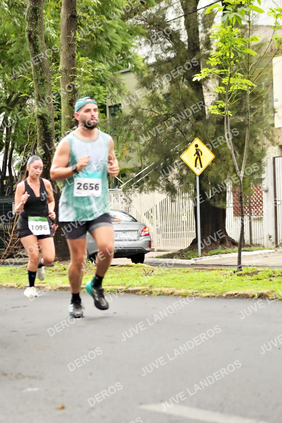 Foto del MEDIO MARATÓN ATLAS en Av. Patria, frente al Parque El Polvorín, Zapopan a las 08:25 · dorsal 2656, 1