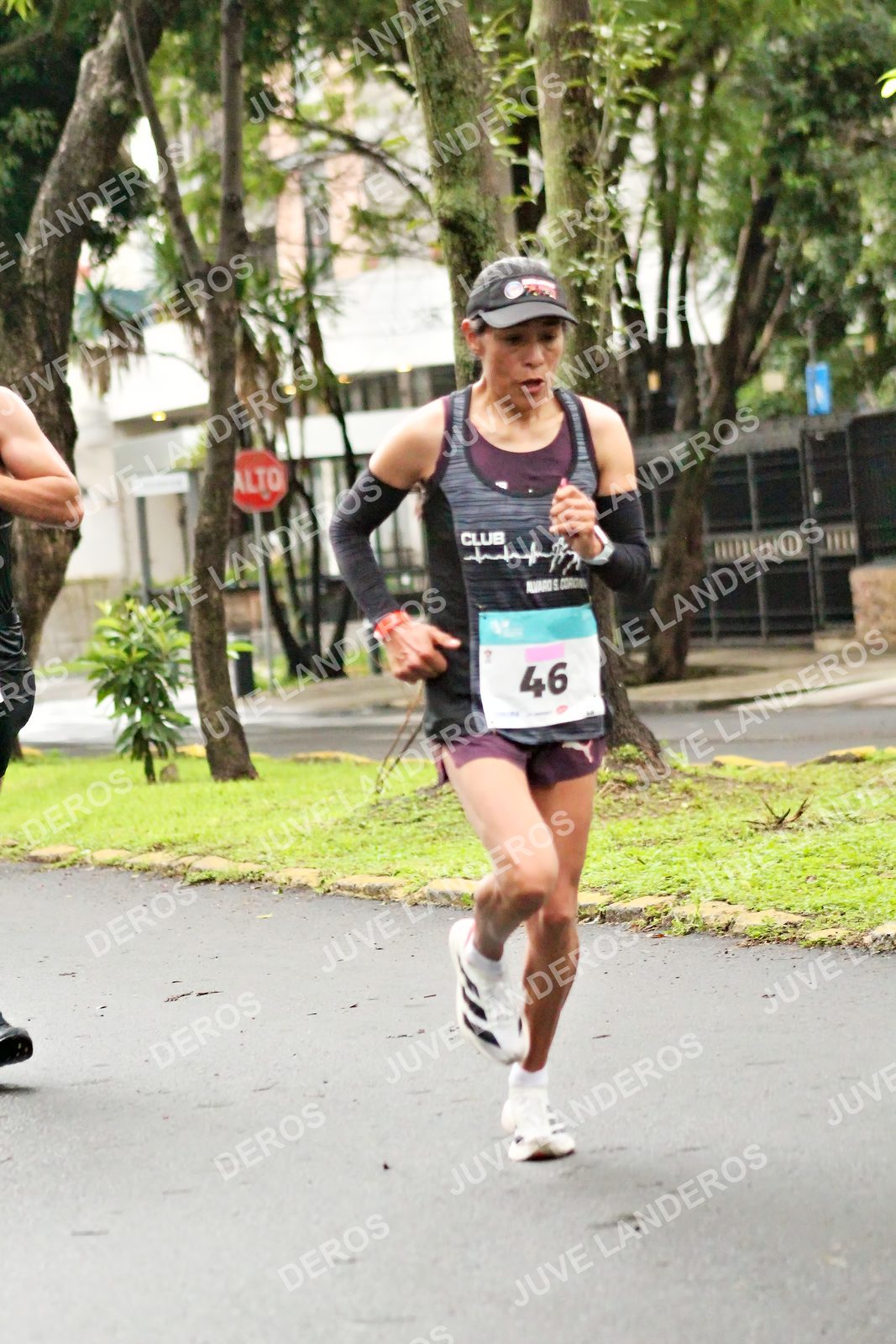 Foto del MEDIO MARATÓN ATLAS en Av. Patria, frente al Parque El Polvorín, Zapopan a las 08:05 · dorsal 46