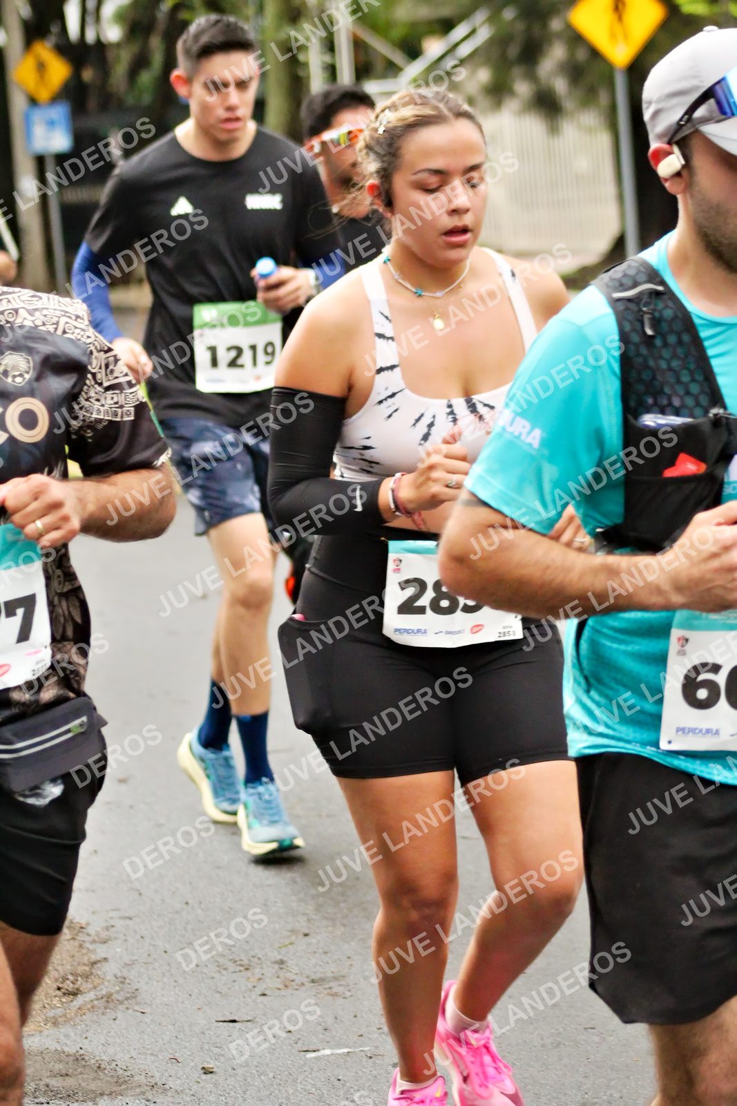 Foto del MEDIO MARATÓN ATLAS en Av. Patria, frente al Parque El Polvorín, Zapopan a las 08:20 · dorsal 1219, 7