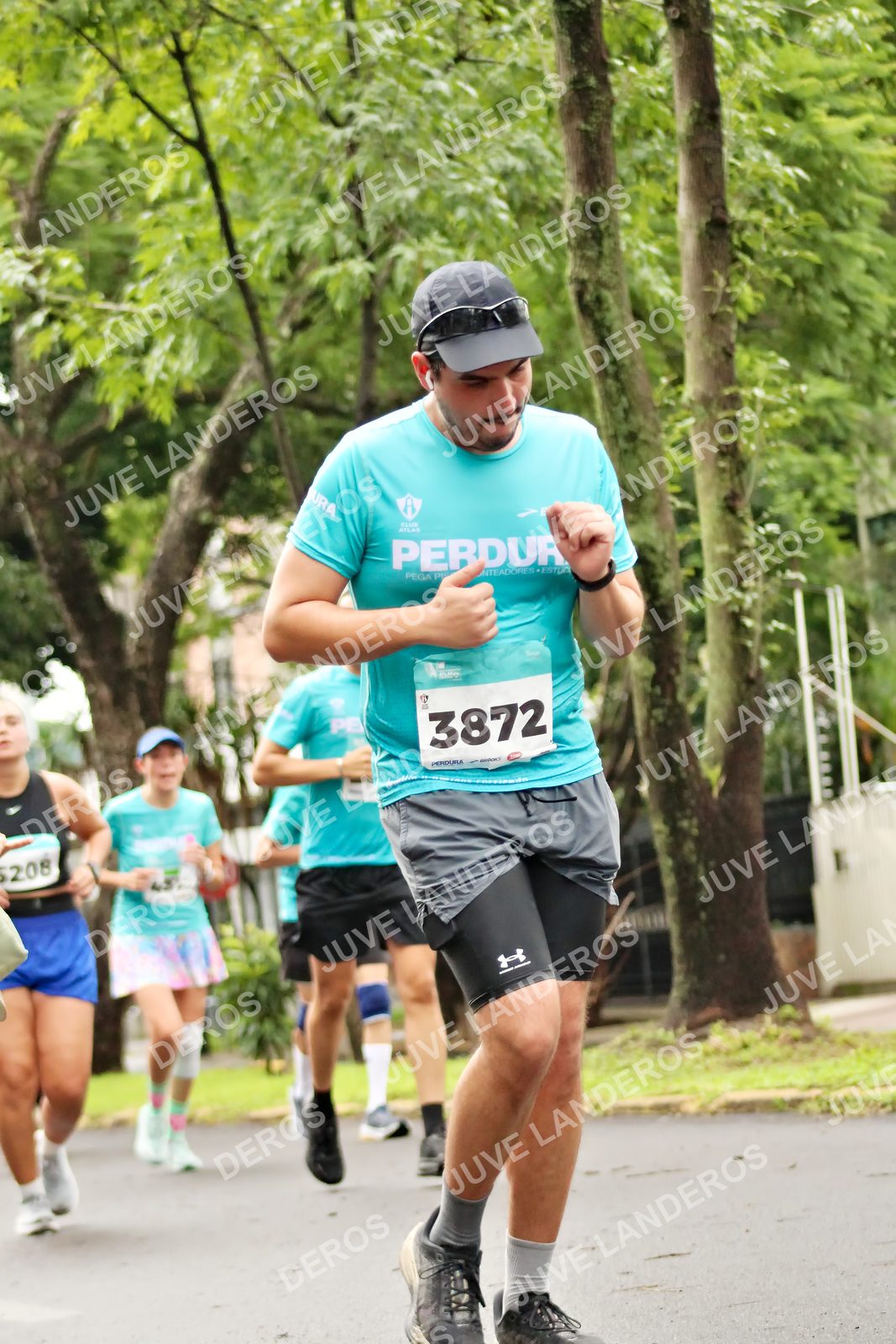 Foto del MEDIO MARATÓN ATLAS en Av. Patria, frente al Parque El Polvorín, Zapopan a las 08:42 · dorsal 3872