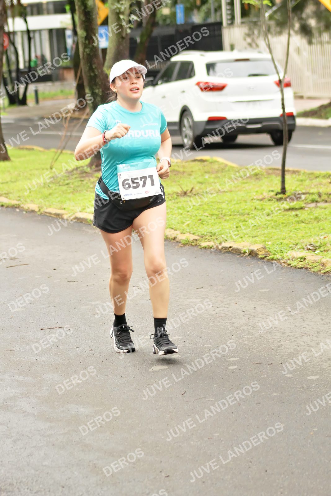 Foto del MEDIO MARATÓN ATLAS en Av. Patria, frente al Parque El Polvorín, Zapopan a las 09:03 · dorsal 6571