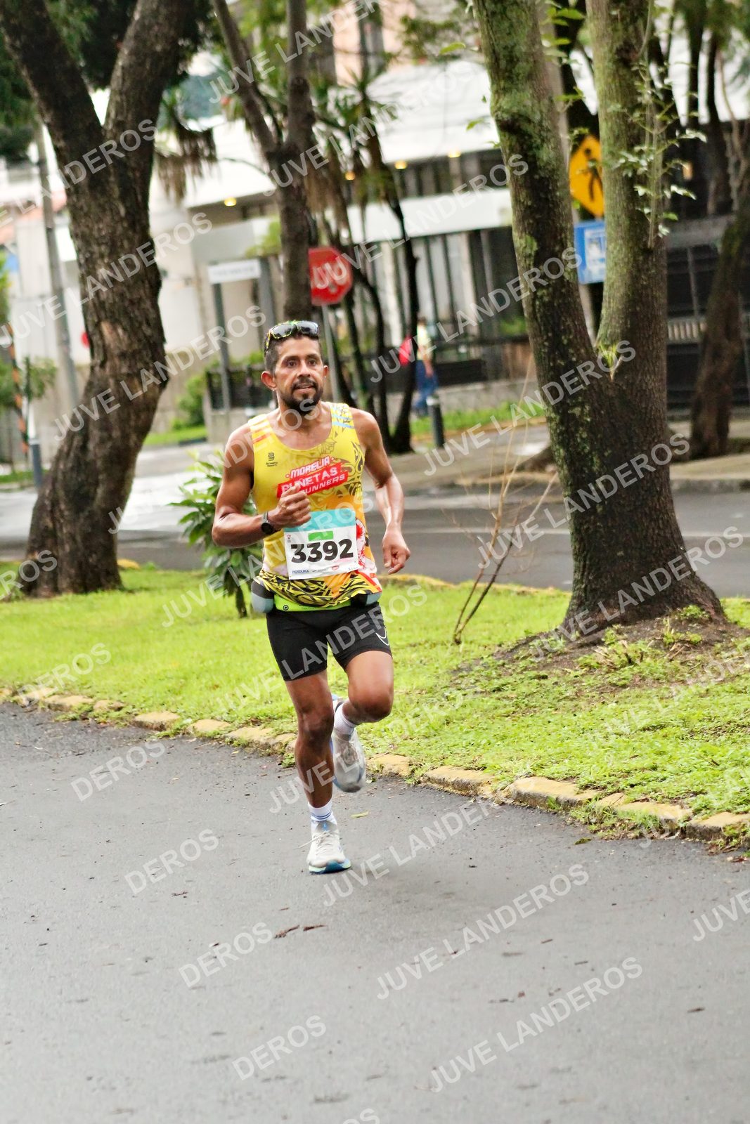 Foto del MEDIO MARATÓN ATLAS en Av. Patria, frente al Parque El Polvorín, Zapopan a las 08:02 · dorsal 3392