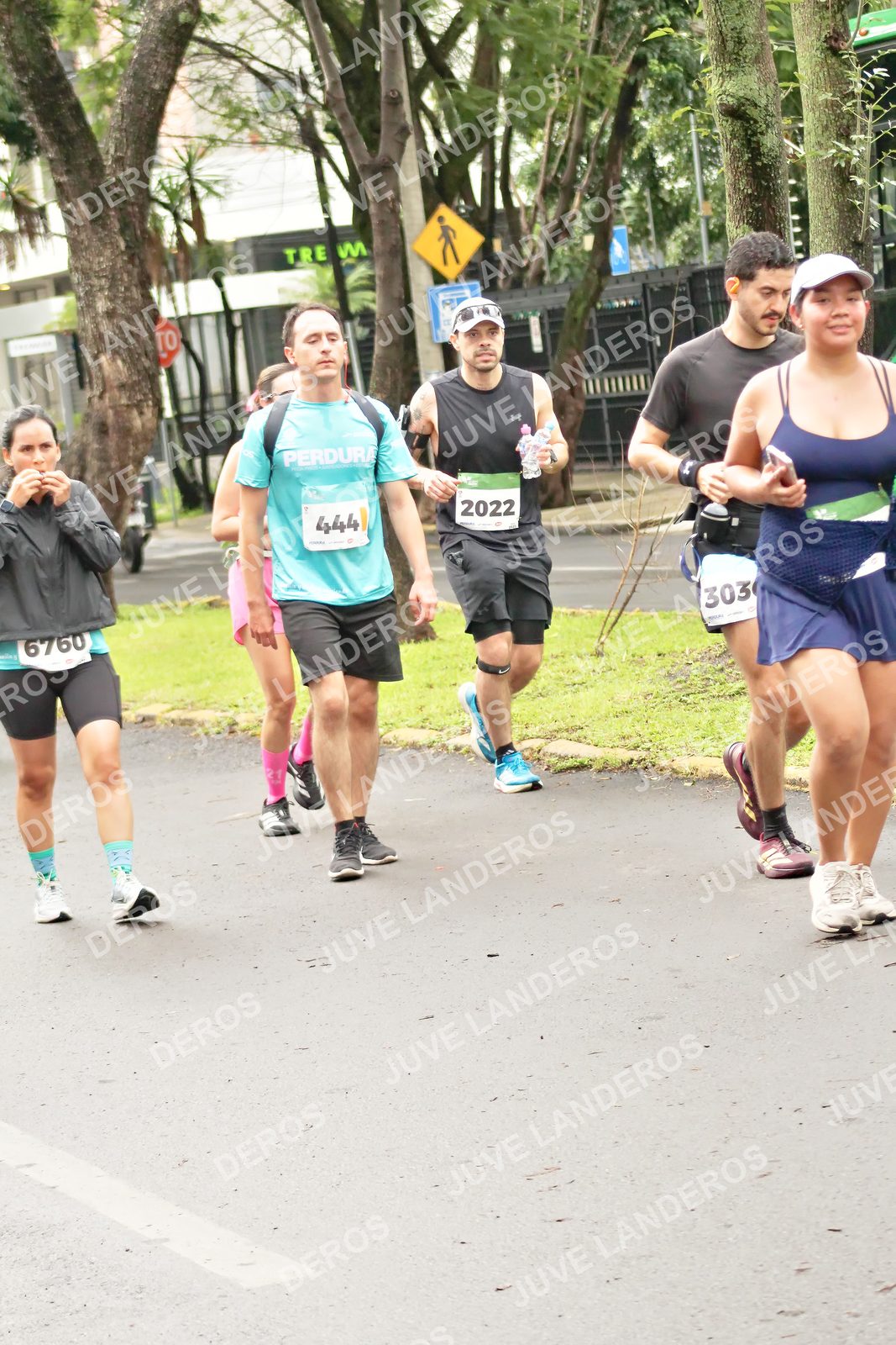 Foto del MEDIO MARATÓN ATLAS en Av. Patria, frente al Parque El Polvorín, Zapopan a las 08:51 · dorsal 444, 2022, 6760