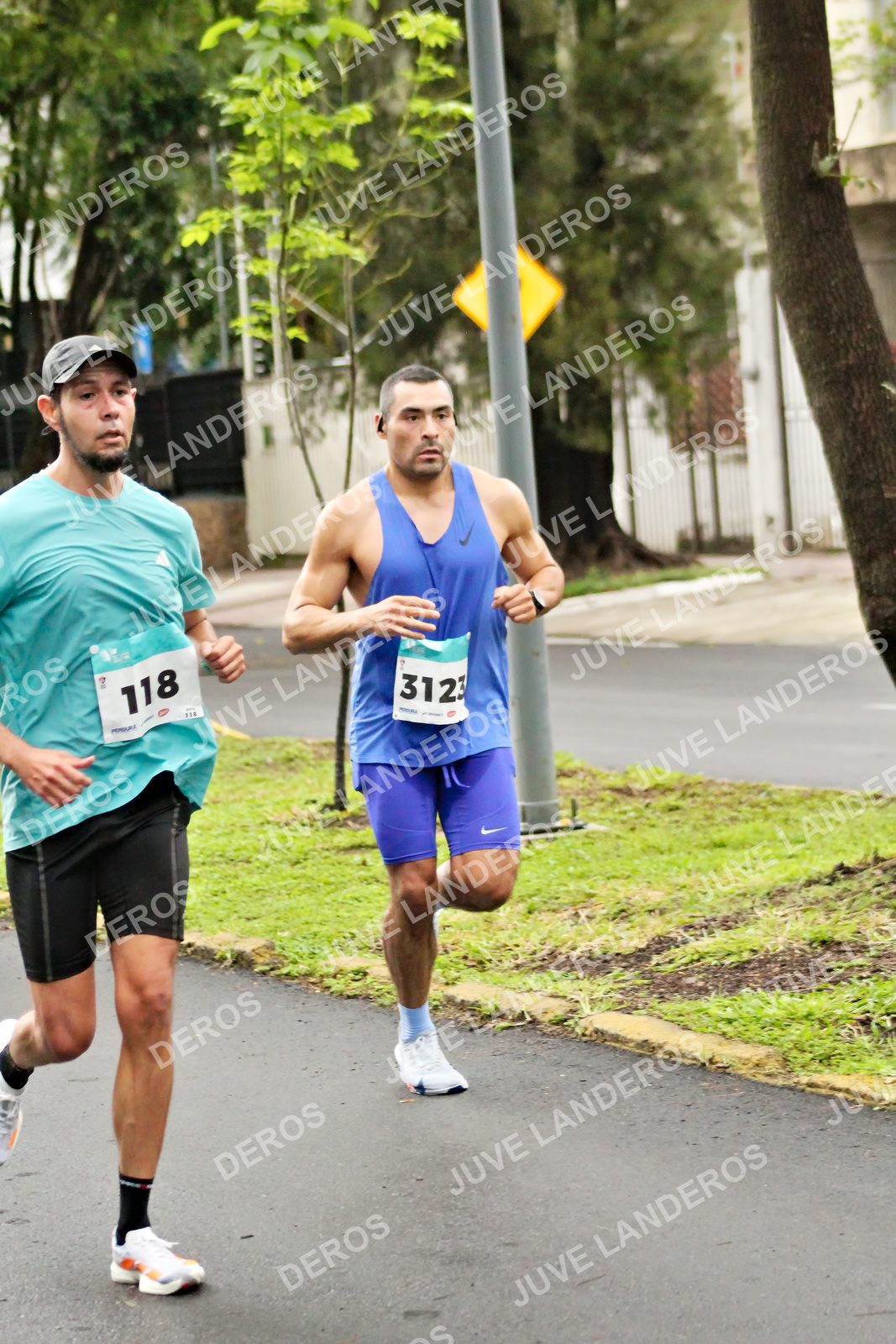 Foto del MEDIO MARATÓN ATLAS en Av. Patria, frente al Parque El Polvorín, Zapopan a las 08:07 · dorsal 118, 3123