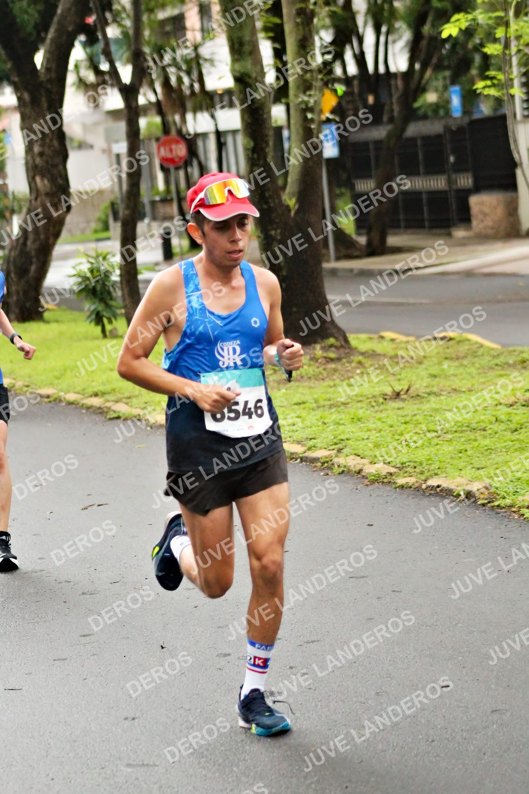 Foto del MEDIO MARATÓN ATLAS en Av. Patria, frente al Parque El Polvorín, Zapopan a las 08:04 · dorsal 8546
