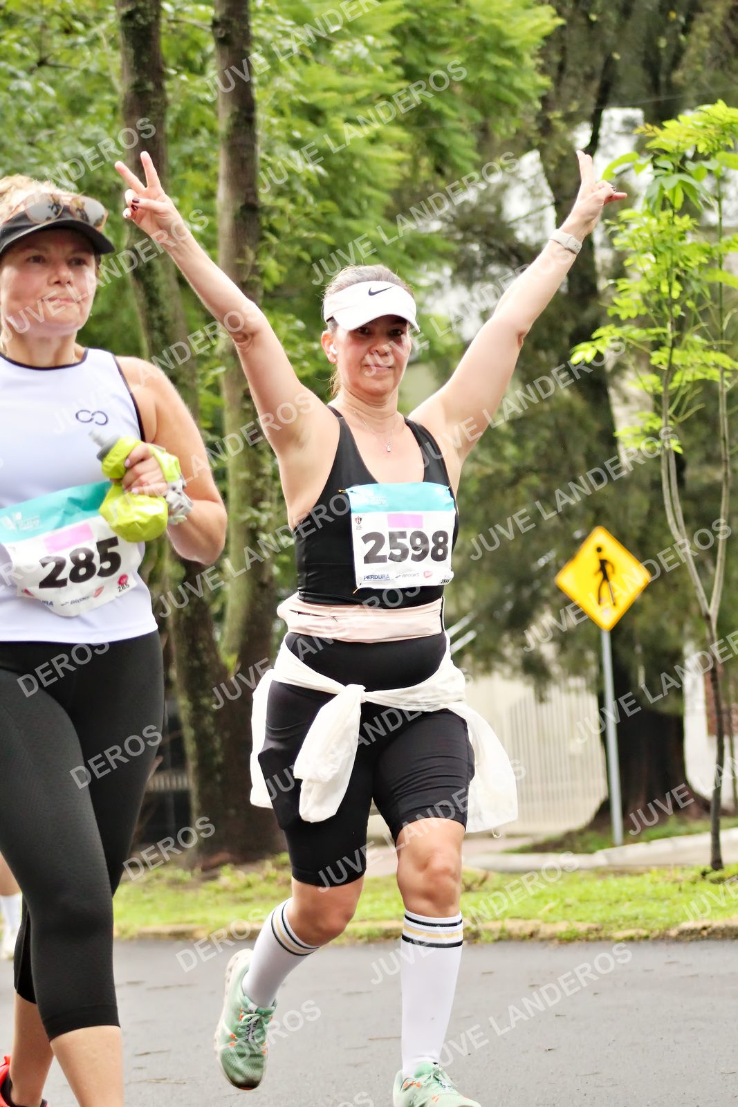 Foto del MEDIO MARATÓN ATLAS en Av. Patria, frente al Parque El Polvorín, Zapopan a las 08:39 · dorsal 2598, 285