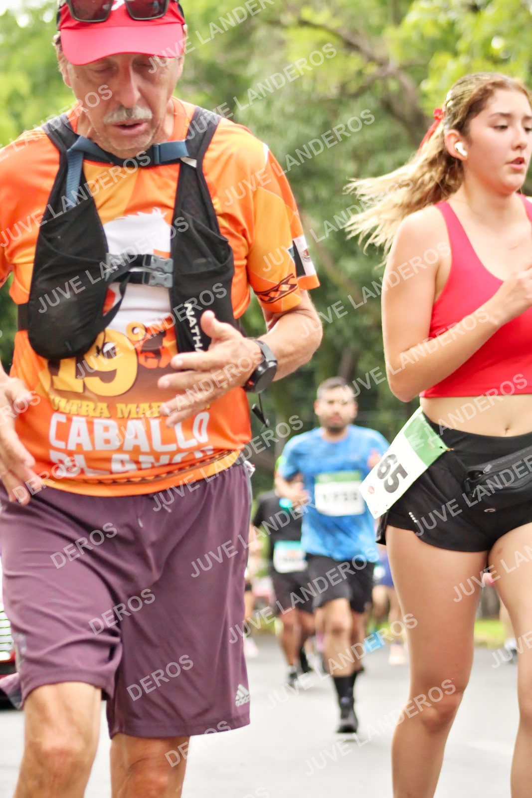 Foto del MEDIO MARATÓN ATLAS en Av. Patria, frente al Parque El Polvorín, Zapopan a las 08:44 · dorsal 65