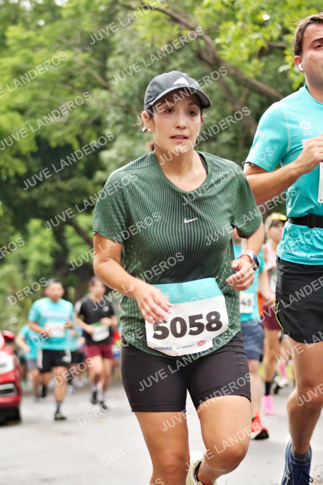 Foto del MEDIO MARATÓN ATLAS en Av. Patria, frente al Parque El Polvorín, Zapopan a las 08:29 · dorsal 5058