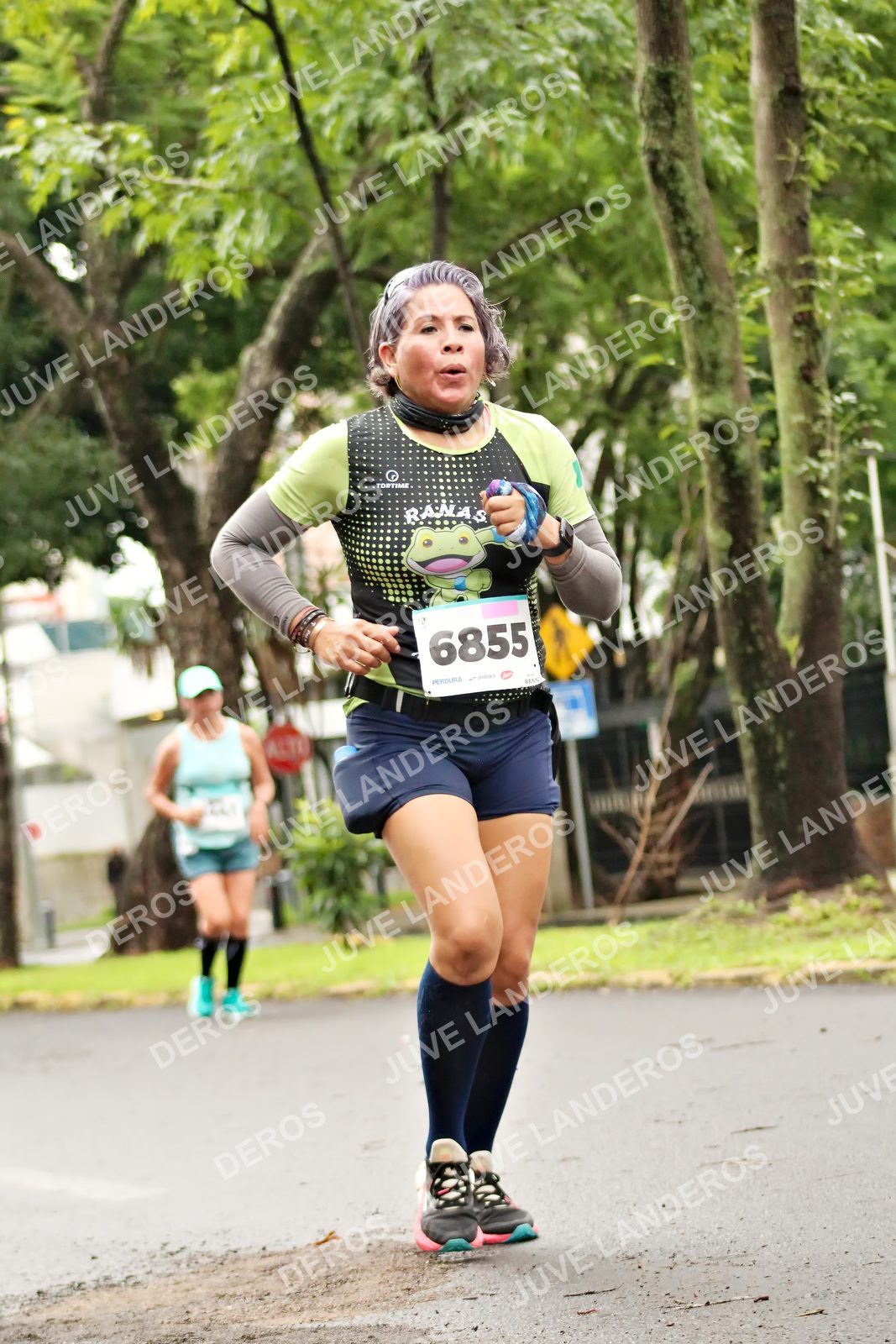 Foto del MEDIO MARATÓN ATLAS en Av. Patria, frente al Parque El Polvorín, Zapopan a las 08:41 · dorsal 6855
