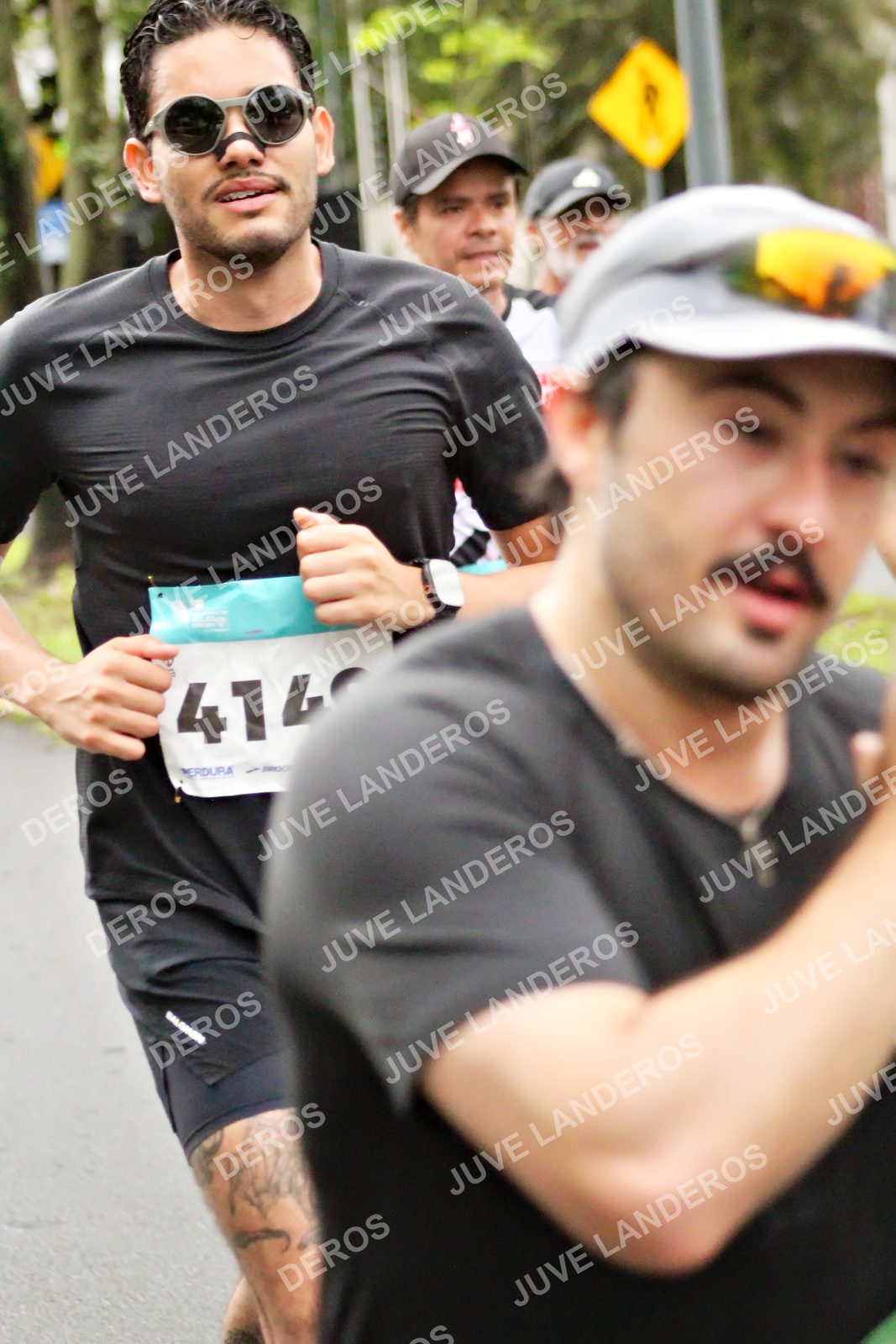 Foto del MEDIO MARATÓN ATLAS en Av. Patria, frente al Parque El Polvorín, Zapopan a las 08:10 · dorsal 414