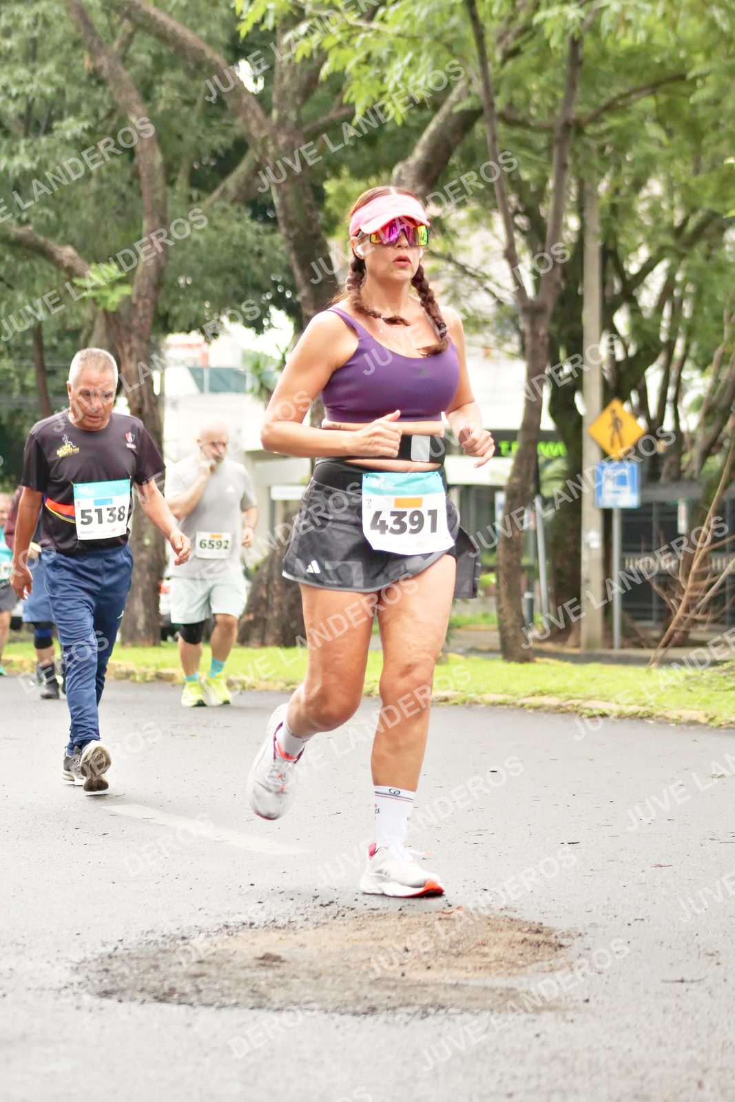Foto del MEDIO MARATÓN ATLAS en Av. Patria, frente al Parque El Polvorín, Zapopan a las 08:45 · dorsal 4391, 6592