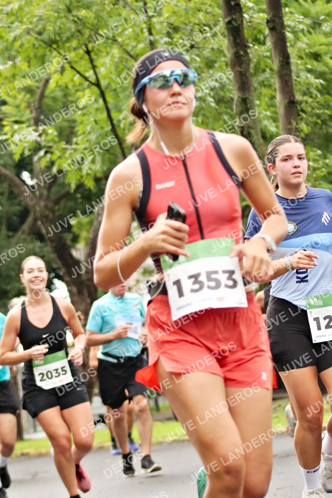 Foto del MEDIO MARATÓN ATLAS en Av. Patria, frente al Parque El Polvorín, Zapopan a las 08:31 · dorsal 2035, 12, 1353