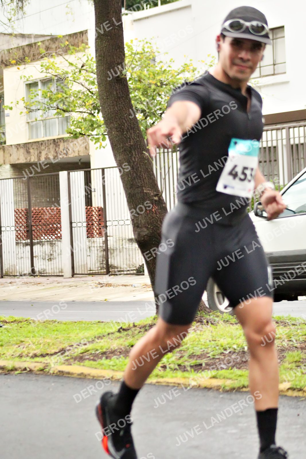 Foto del MEDIO MARATÓN ATLAS en Av. Patria, frente al Parque El Polvorín, Zapopan a las 08:16 · dorsal 453