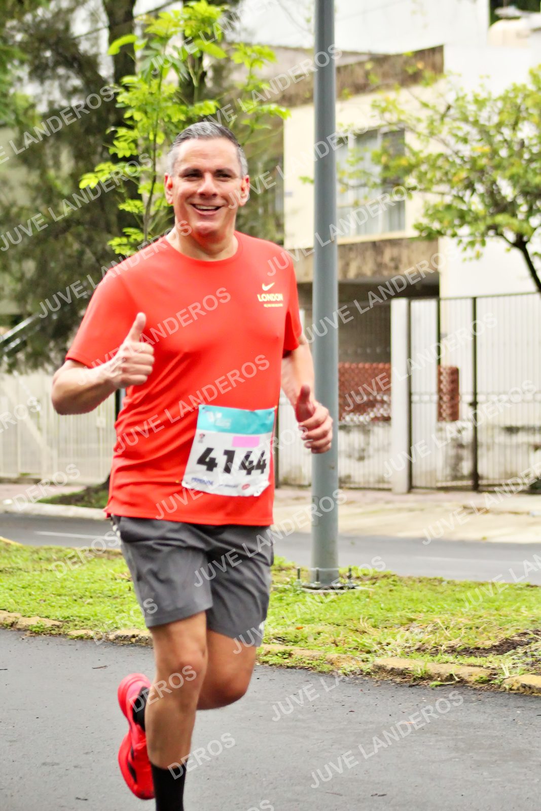 Foto del MEDIO MARATÓN ATLAS en Av. Patria, frente al Parque El Polvorín, Zapopan a las 08:19 · dorsal 4144