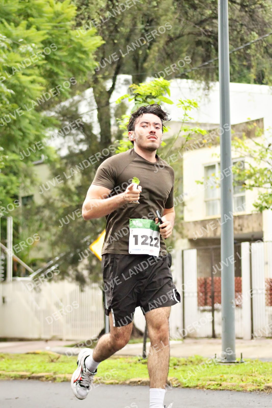 Foto del MEDIO MARATÓN ATLAS en Av. Patria, frente al Parque El Polvorín, Zapopan a las 08:24 · dorsal 1222