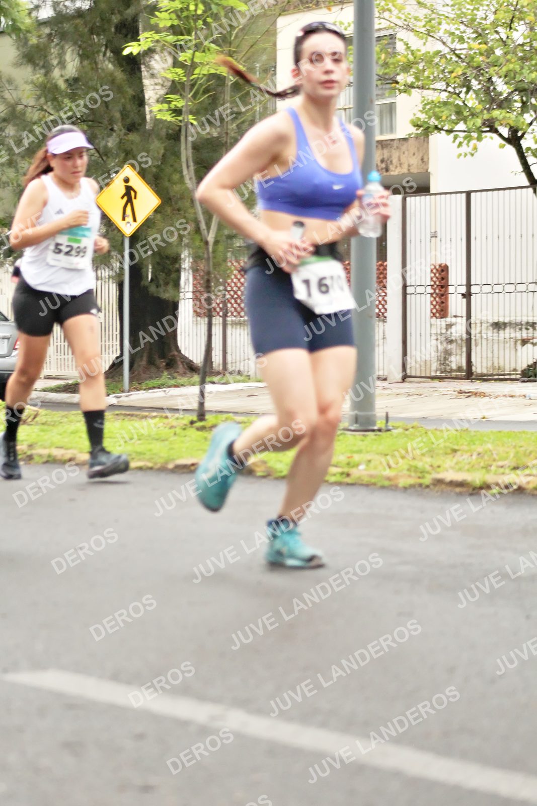 Foto del MEDIO MARATÓN ATLAS en Av. Patria, frente al Parque El Polvorín, Zapopan a las 08:28 · dorsal 5299, 1670