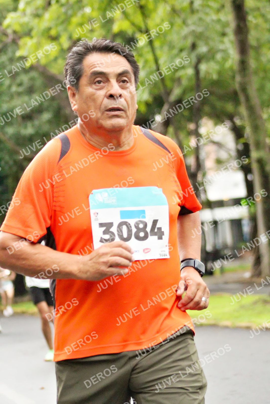 Foto del MEDIO MARATÓN ATLAS en Av. Patria, frente al Parque El Polvorín, Zapopan a las 08:11 · dorsal 3084
