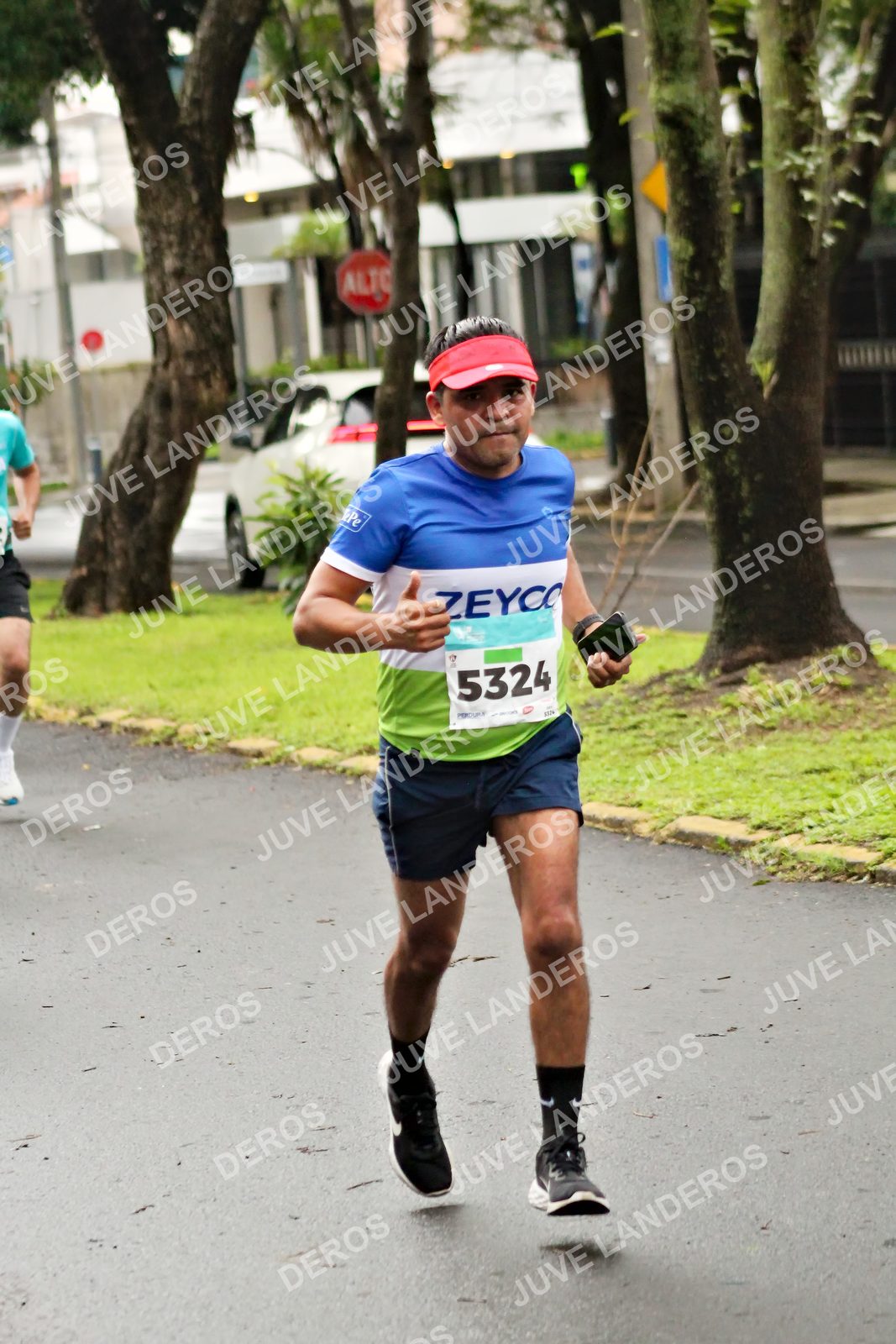 Foto del MEDIO MARATÓN ATLAS en Av. Patria, frente al Parque El Polvorín, Zapopan a las 08:10 · dorsal 5324
