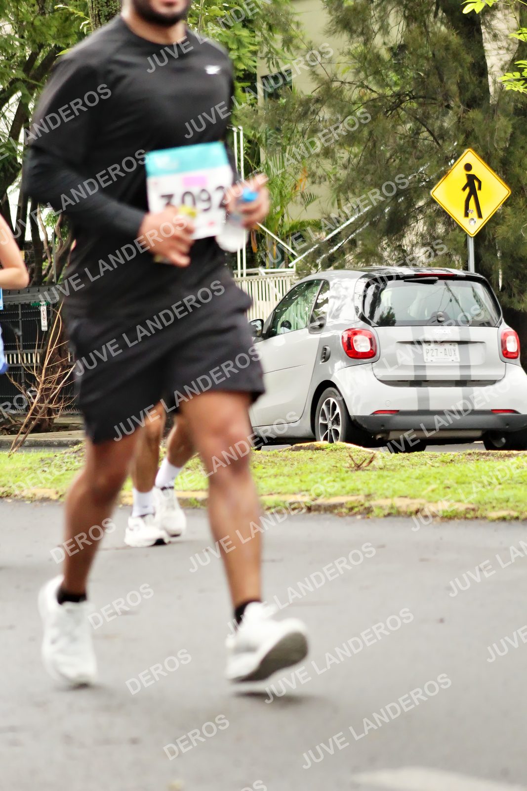 Foto del MEDIO MARATÓN ATLAS en Av. Patria, frente al Parque El Polvorín, Zapopan a las 08:41 · dorsal 3092