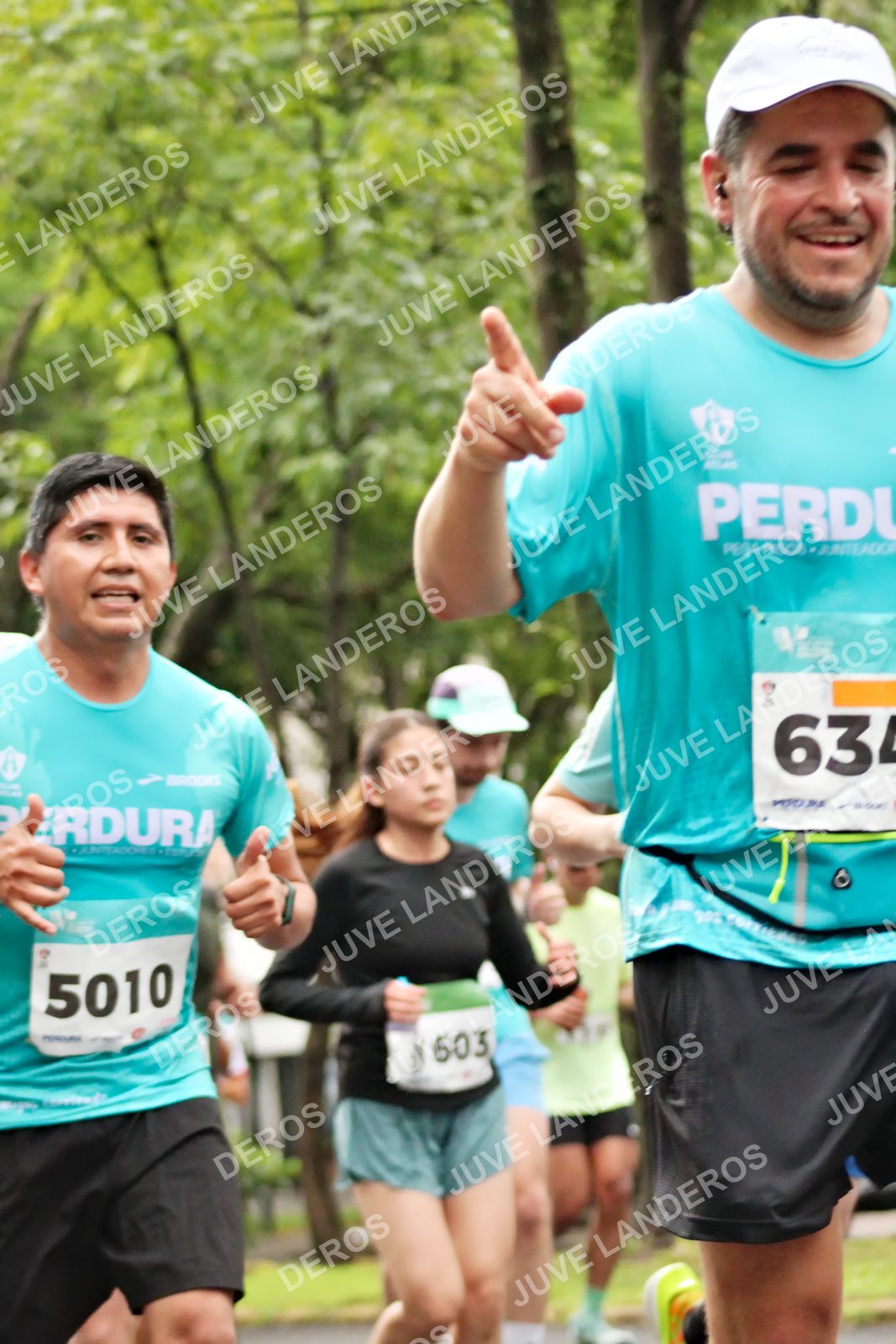 Foto del MEDIO MARATÓN ATLAS en Av. Patria, frente al Parque El Polvorín, Zapopan a las 08:25 · dorsal 5010, 603