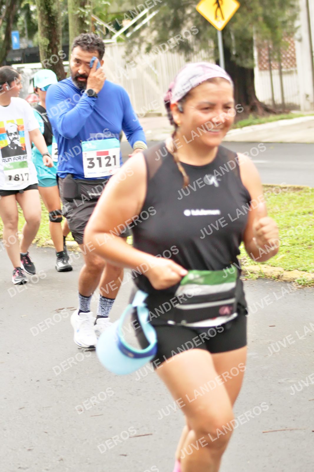Foto del MEDIO MARATÓN ATLAS en Av. Patria, frente al Parque El Polvorín, Zapopan a las 08:52 · dorsal 3121, 1817