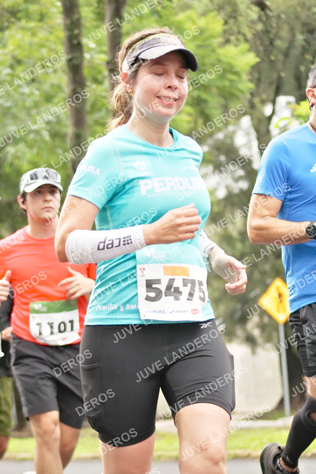 Foto del MEDIO MARATÓN ATLAS en Av. Patria, frente al Parque El Polvorín, Zapopan a las 08:40 · dorsal 5475, 1101