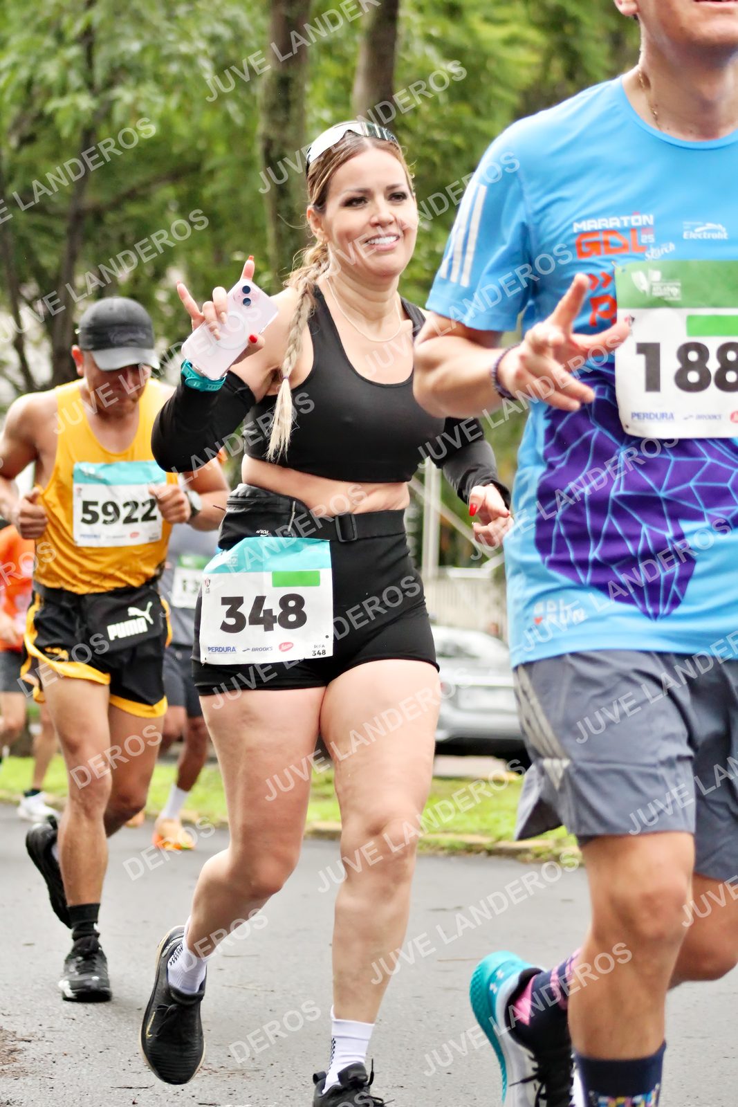 Foto del MEDIO MARATÓN ATLAS en Av. Patria, frente al Parque El Polvorín, Zapopan a las 08:30 · dorsal 348, 5922, 188