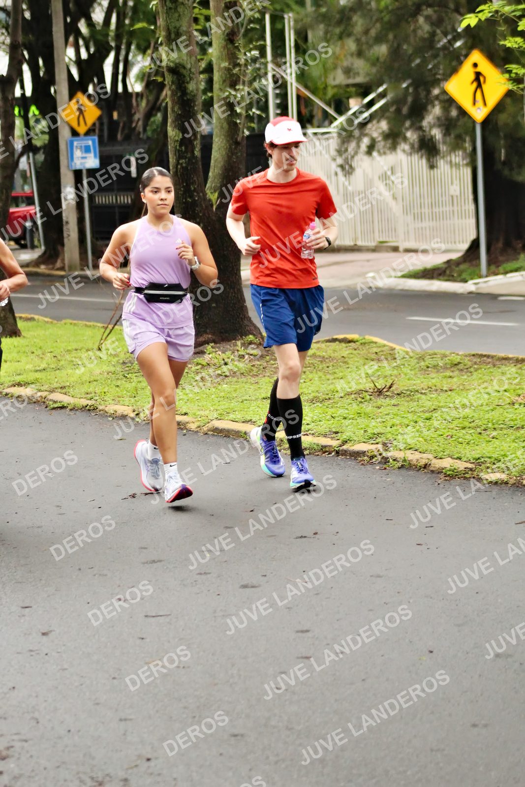 Foto del MEDIO MARATÓN ATLAS en Av. Patria, frente al Parque El Polvorín, Zapopan a las 08:20