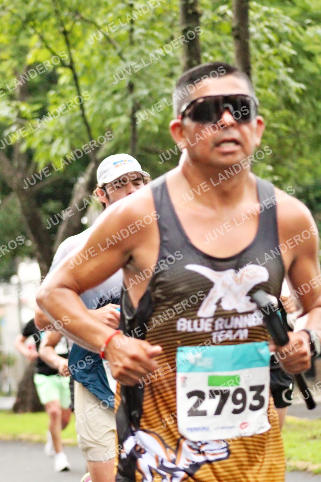 Foto del MEDIO MARATÓN ATLAS en Av. Patria, frente al Parque El Polvorín, Zapopan a las 08:13 · dorsal 2793