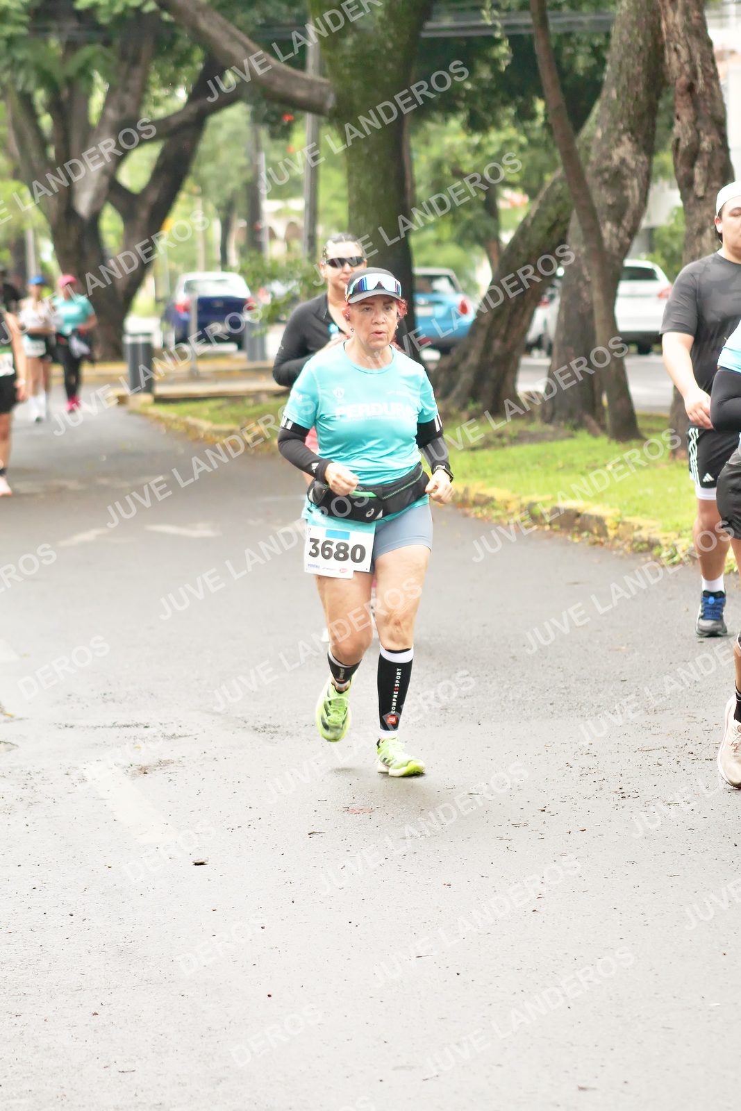 Foto del MEDIO MARATÓN ATLAS en Av. Patria, frente al Parque El Polvorín, Zapopan a las 08:55 · dorsal 3680