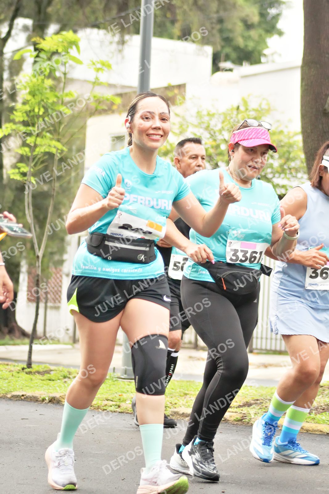 Foto del MEDIO MARATÓN ATLAS en Av. Patria, frente al Parque El Polvorín, Zapopan a las 08:48 · dorsal 3361, 36, 50