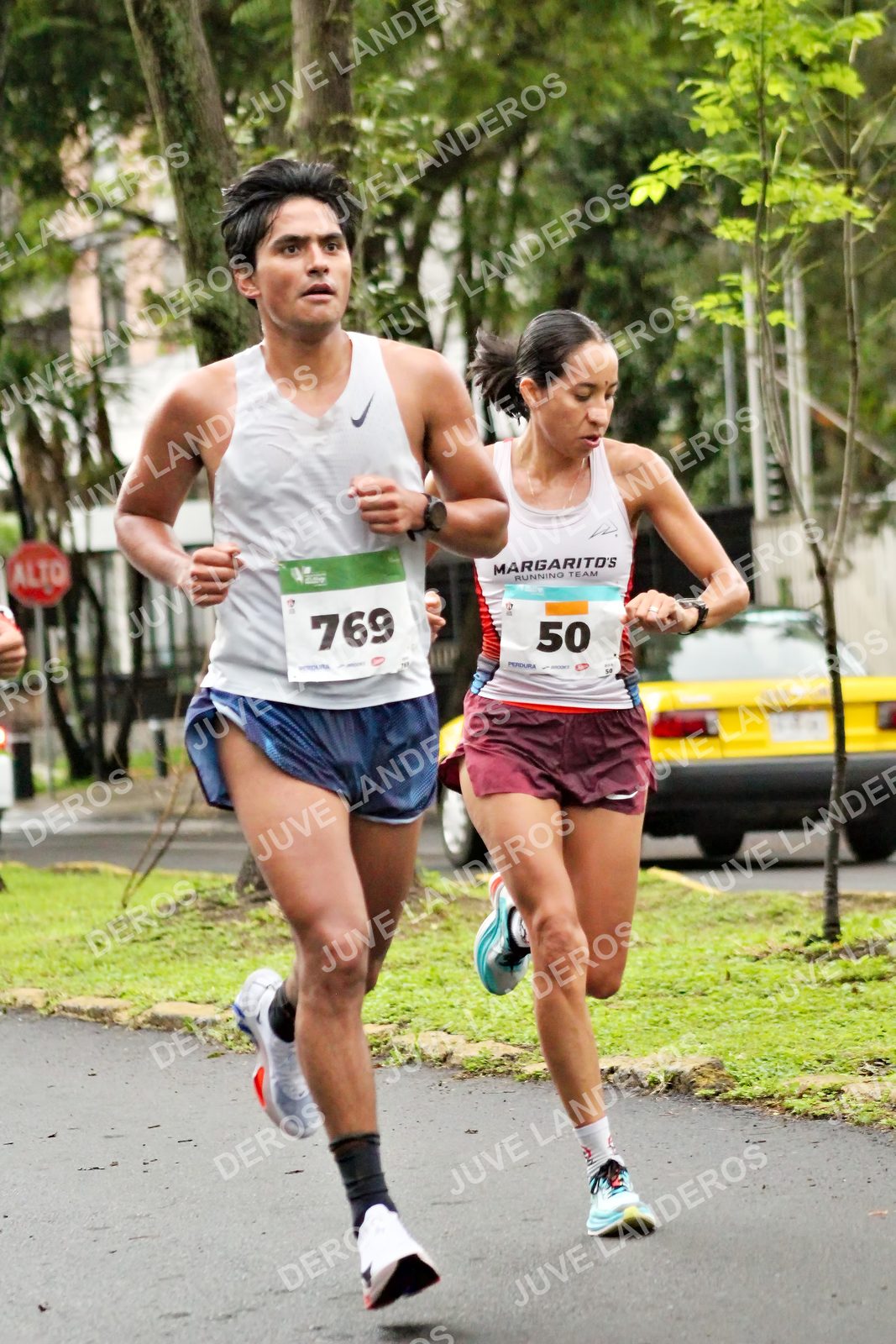 Foto del MEDIO MARATÓN ATLAS en Av. Patria, frente al Parque El Polvorín, Zapopan a las 08:01 · dorsal 50, 769