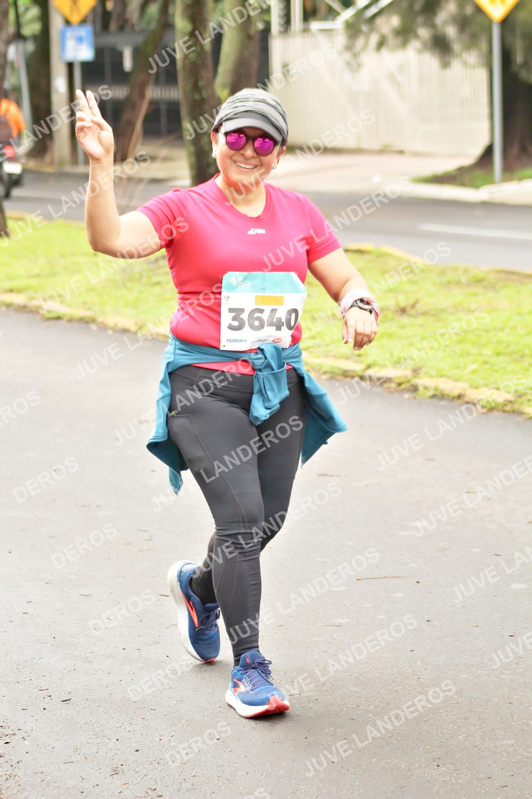 Foto del MEDIO MARATÓN ATLAS en Av. Patria, frente al Parque El Polvorín, Zapopan a las 09:08 · dorsal 3640