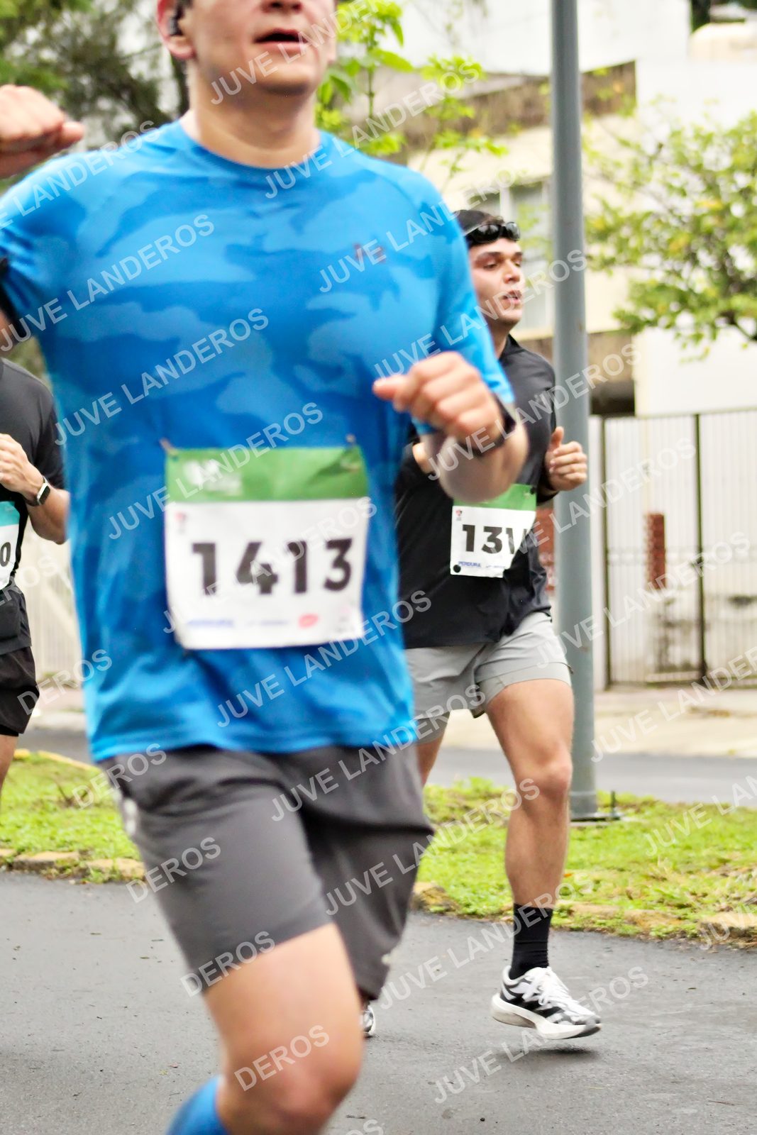Foto del MEDIO MARATÓN ATLAS en Av. Patria, frente al Parque El Polvorín, Zapopan a las 08:21 · dorsal 1413, 131