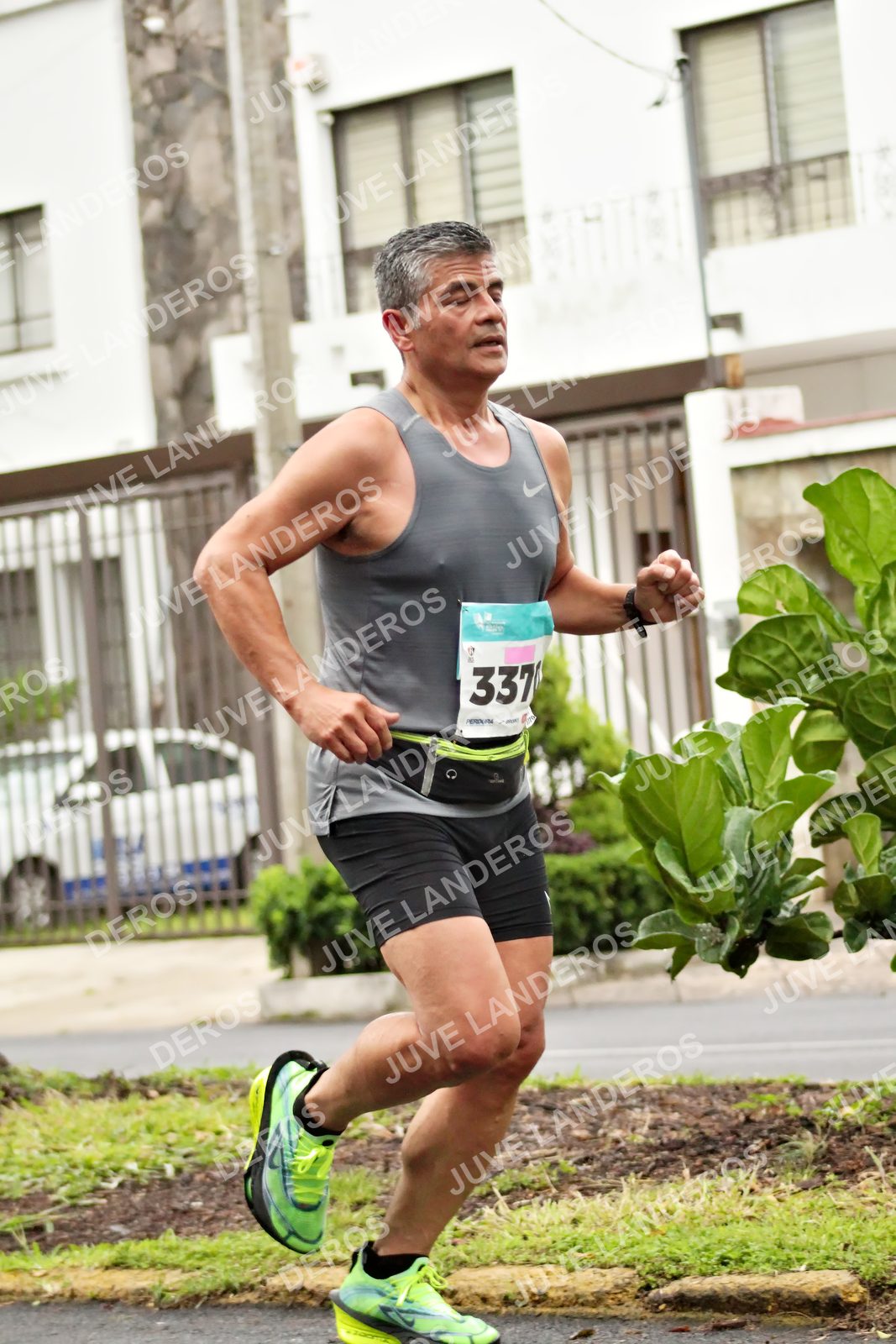 Foto del MEDIO MARATÓN ATLAS en Av. Patria, frente al Parque El Polvorín, Zapopan a las 08:18 · dorsal 337