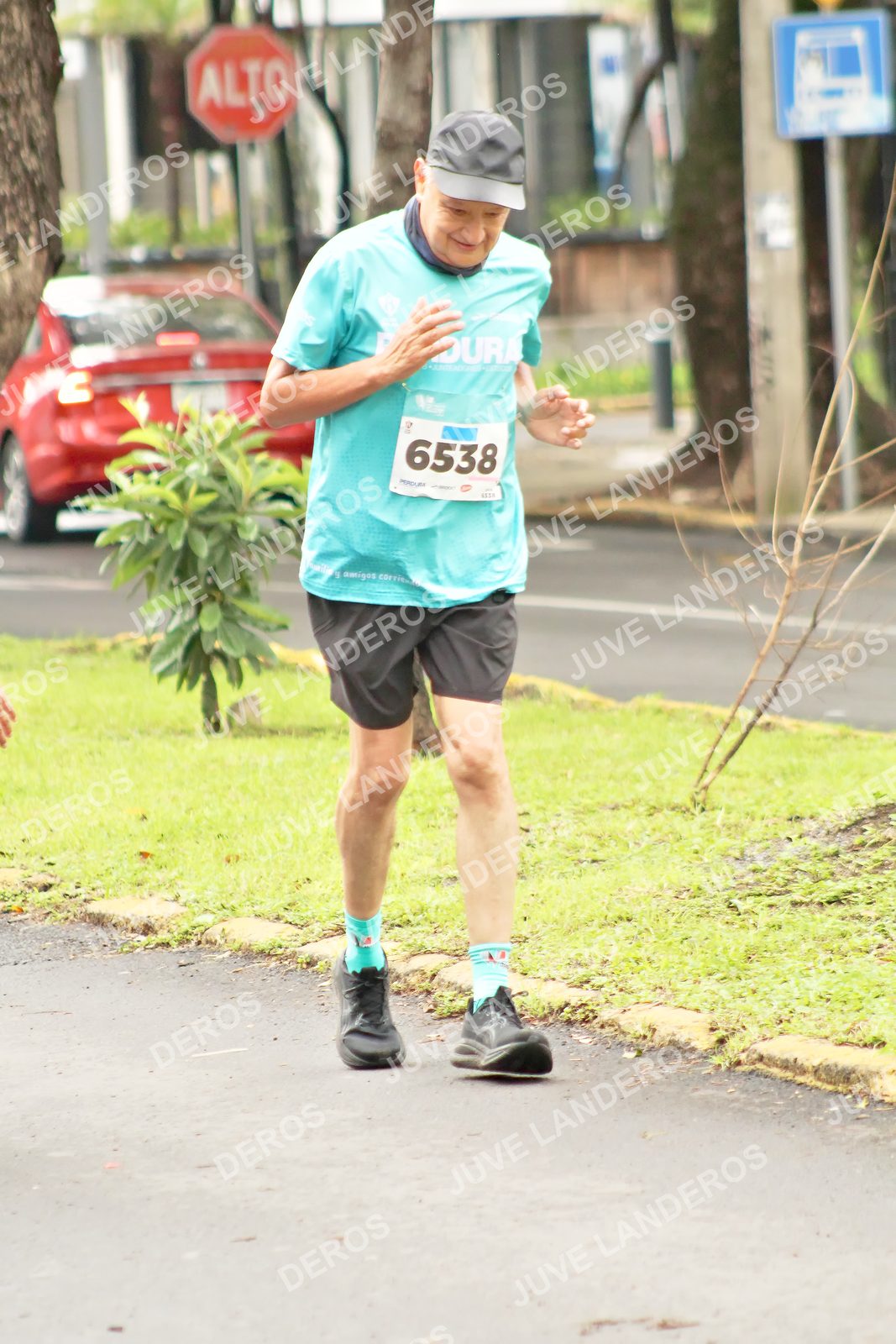 Foto del MEDIO MARATÓN ATLAS en Av. Patria, frente al Parque El Polvorín, Zapopan a las 09:05 · dorsal 6538