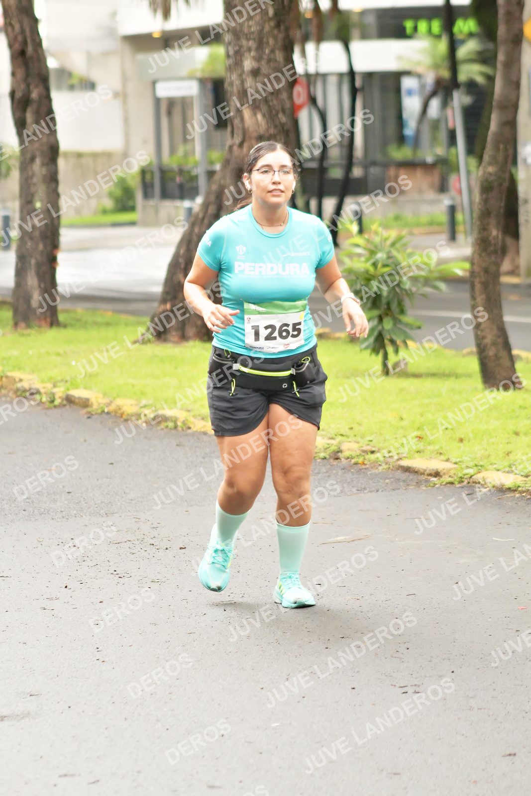Foto del MEDIO MARATÓN ATLAS en Av. Patria, frente al Parque El Polvorín, Zapopan a las 08:52 · dorsal 1265