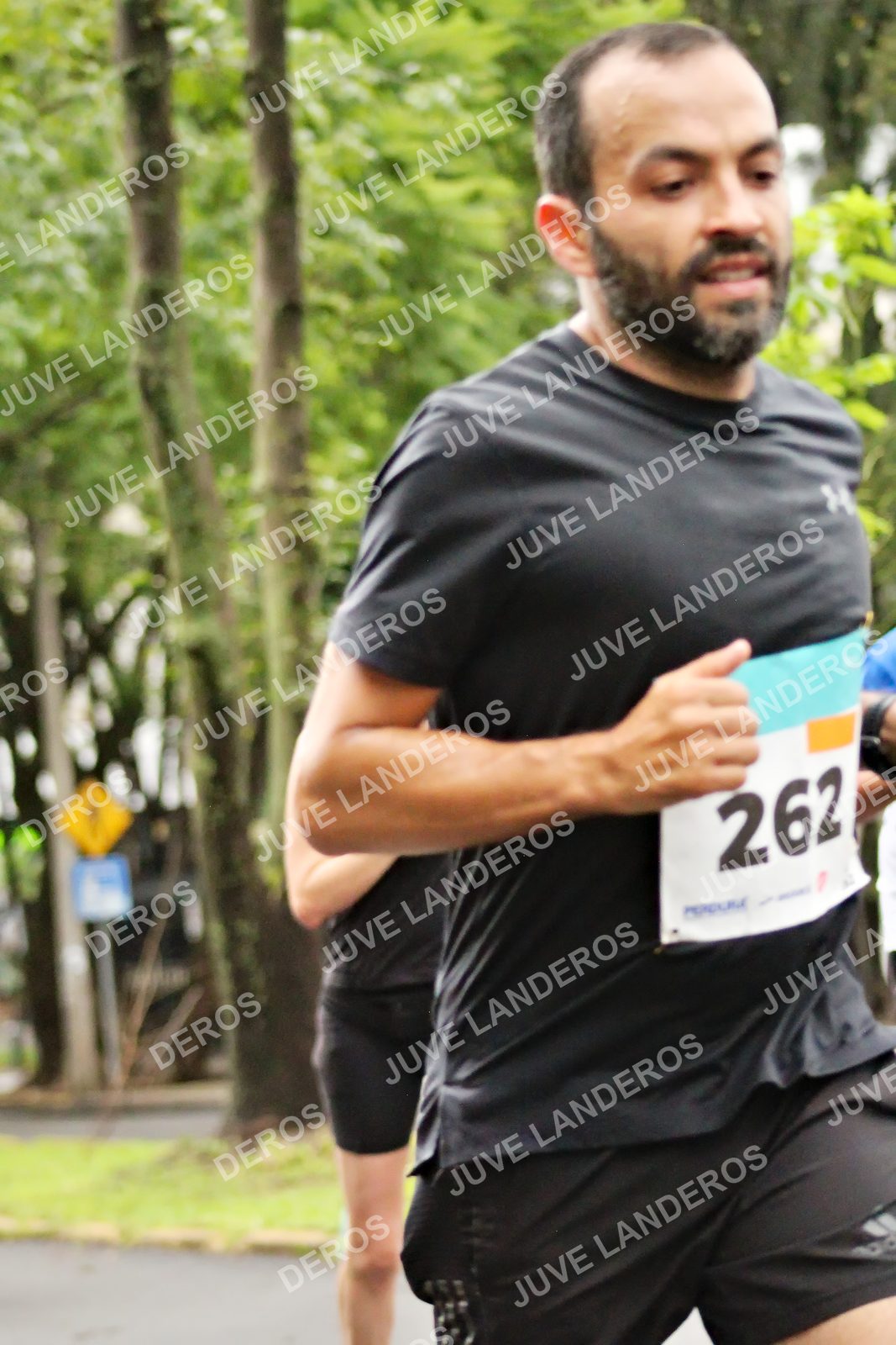 Foto del MEDIO MARATÓN ATLAS en Av. Patria, frente al Parque El Polvorín, Zapopan a las 08:18 · dorsal 262