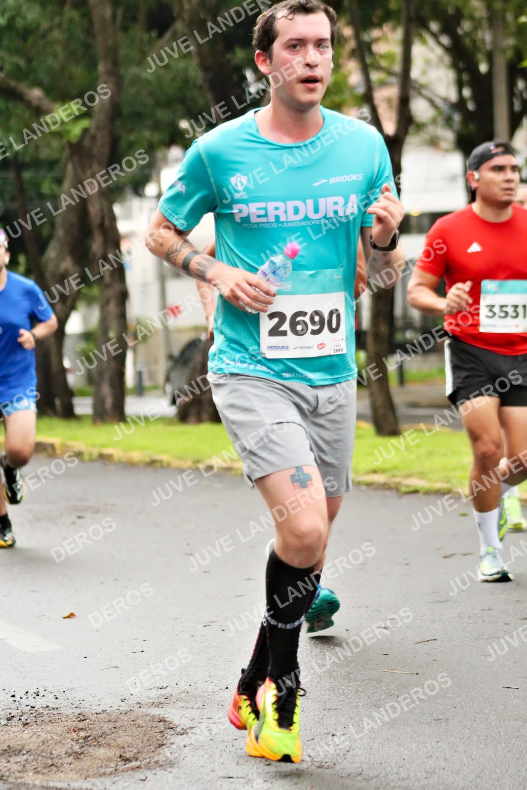 Foto del MEDIO MARATÓN ATLAS en Av. Patria, frente al Parque El Polvorín, Zapopan a las 08:16 · dorsal 2690, 3531