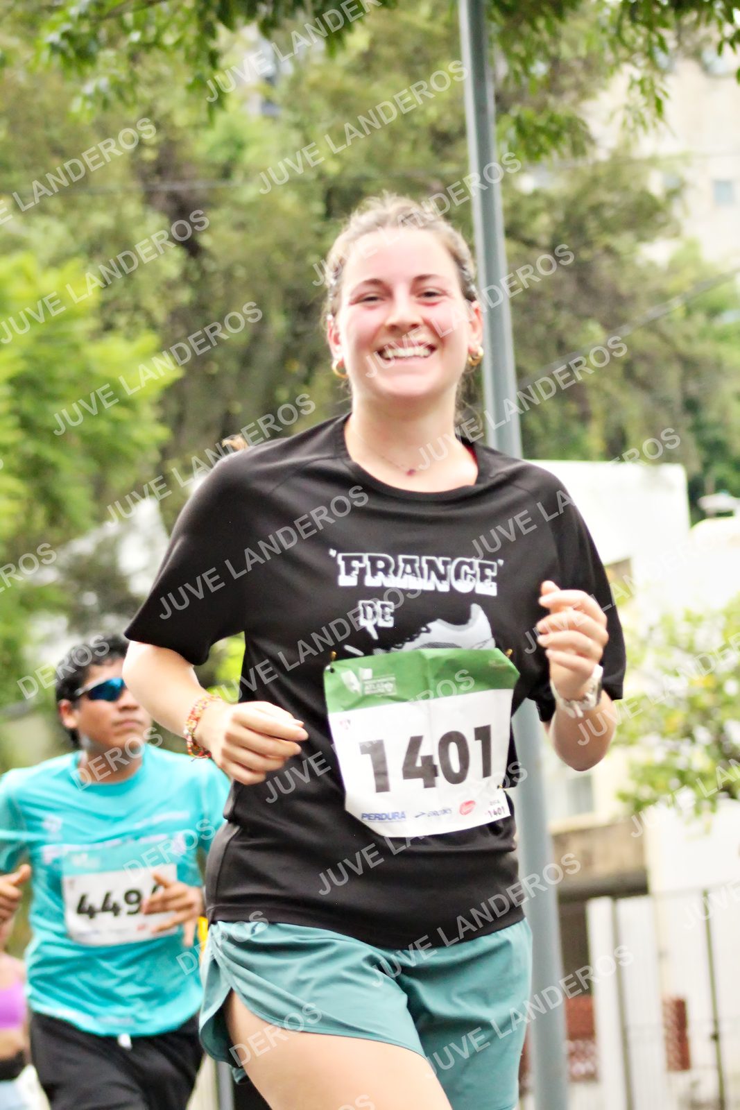 Foto del MEDIO MARATÓN ATLAS en Av. Patria, frente al Parque El Polvorín, Zapopan a las 08:22 · dorsal 449, 1401
