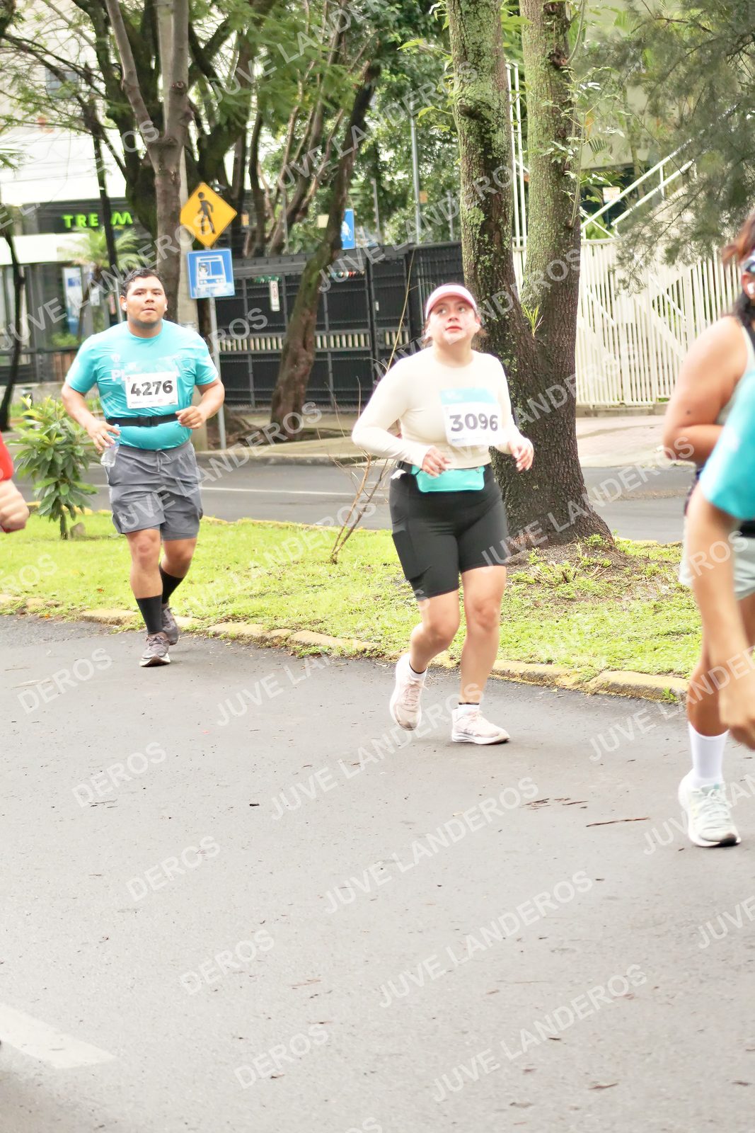 Foto del MEDIO MARATÓN ATLAS en Av. Patria, frente al Parque El Polvorín, Zapopan a las 08:50 · dorsal 3096