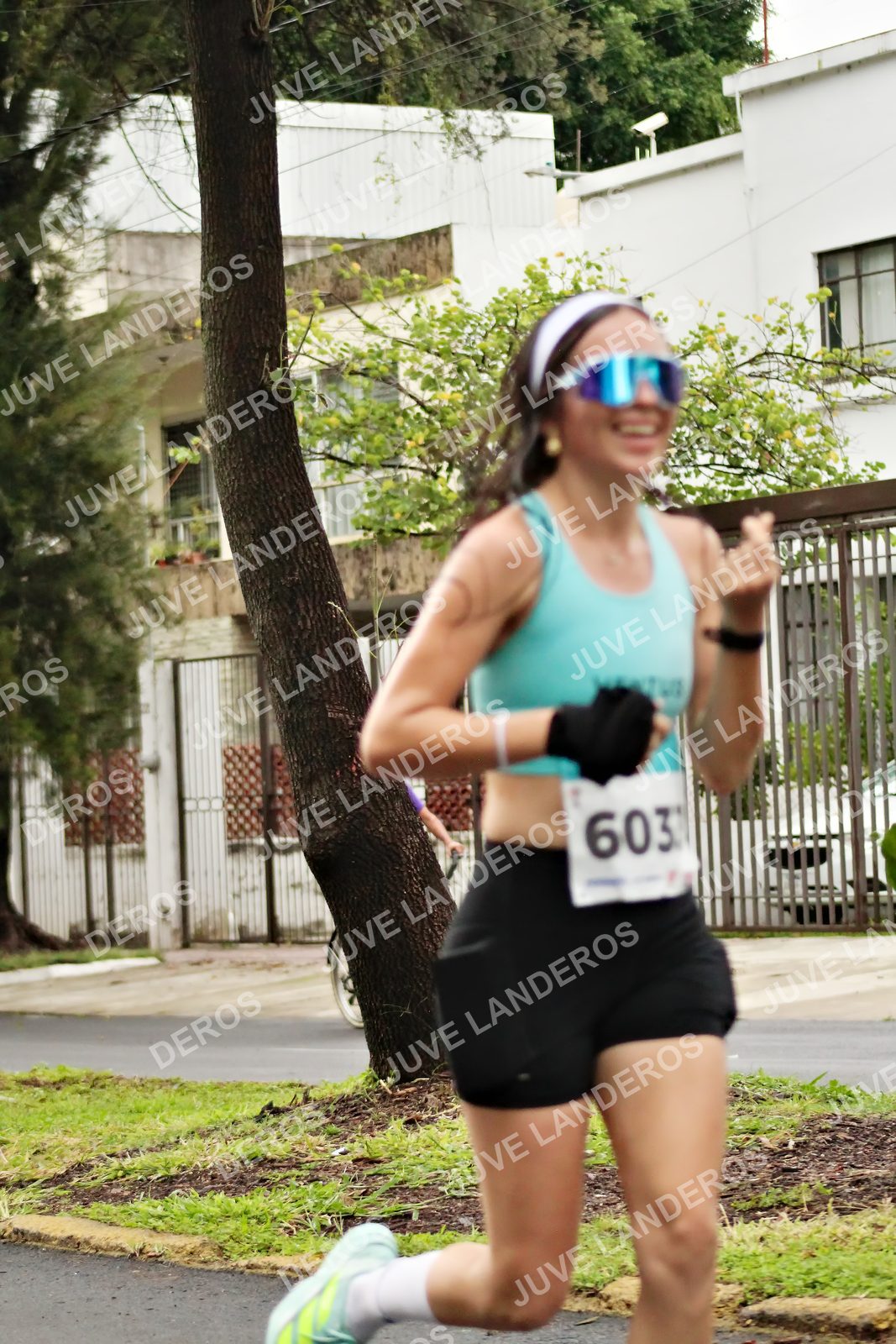 Foto del MEDIO MARATÓN ATLAS en Av. Patria, frente al Parque El Polvorín, Zapopan a las 08:08