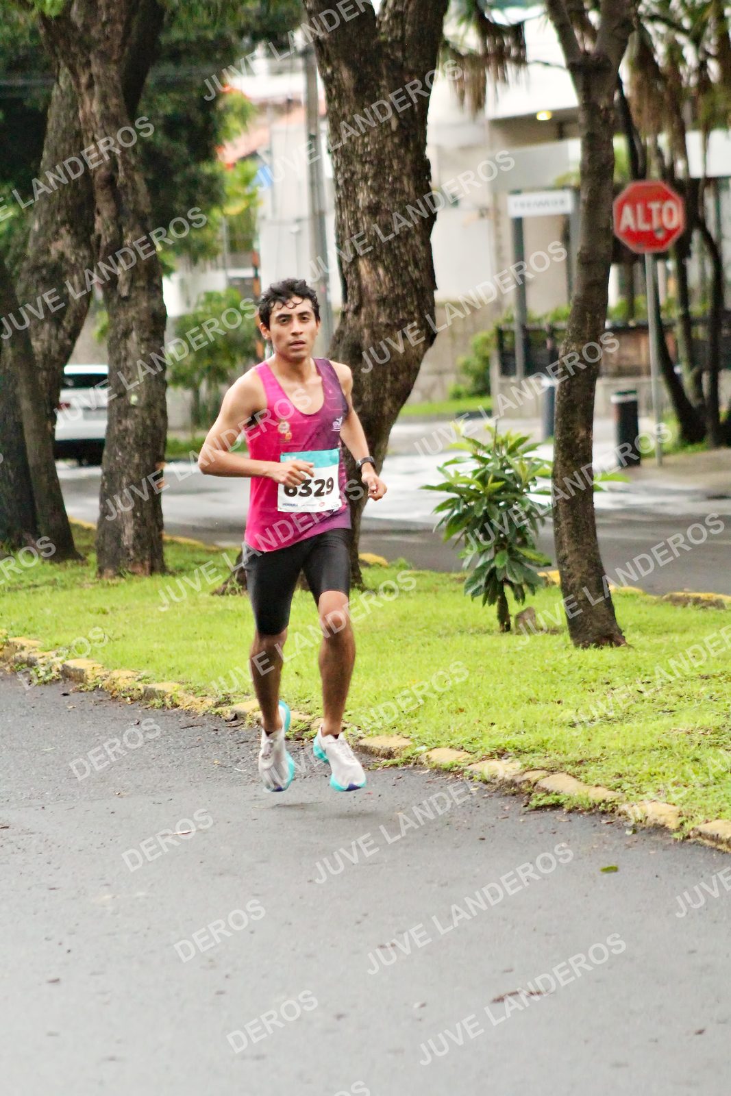 Foto del MEDIO MARATÓN ATLAS en Av. Patria, frente al Parque El Polvorín, Zapopan a las 07:58