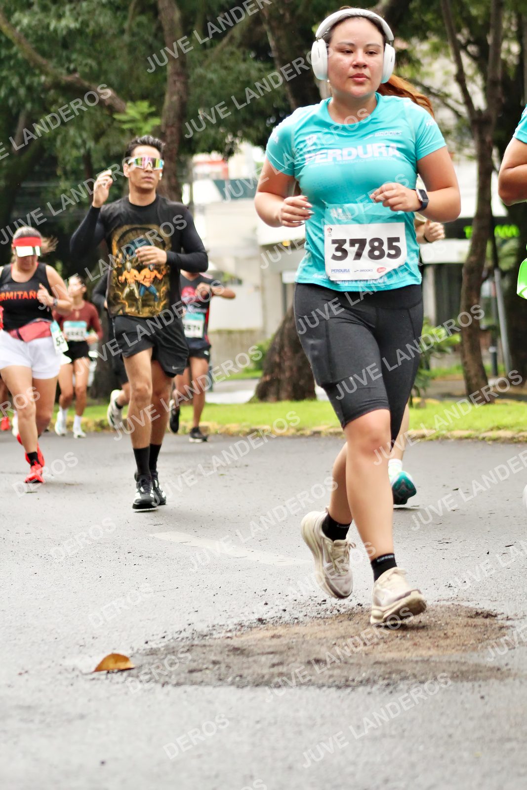 Foto del MEDIO MARATÓN ATLAS en Av. Patria, frente al Parque El Polvorín, Zapopan a las 08:35 · dorsal 53