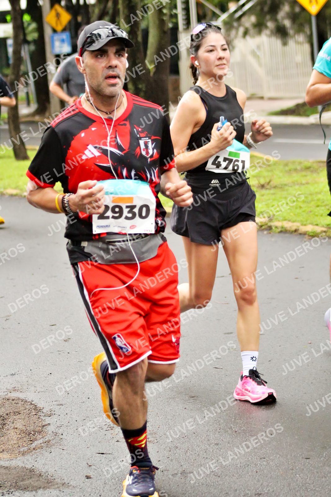 Foto del MEDIO MARATÓN ATLAS en Av. Patria, frente al Parque El Polvorín, Zapopan a las 08:21 · dorsal 4761, 2930